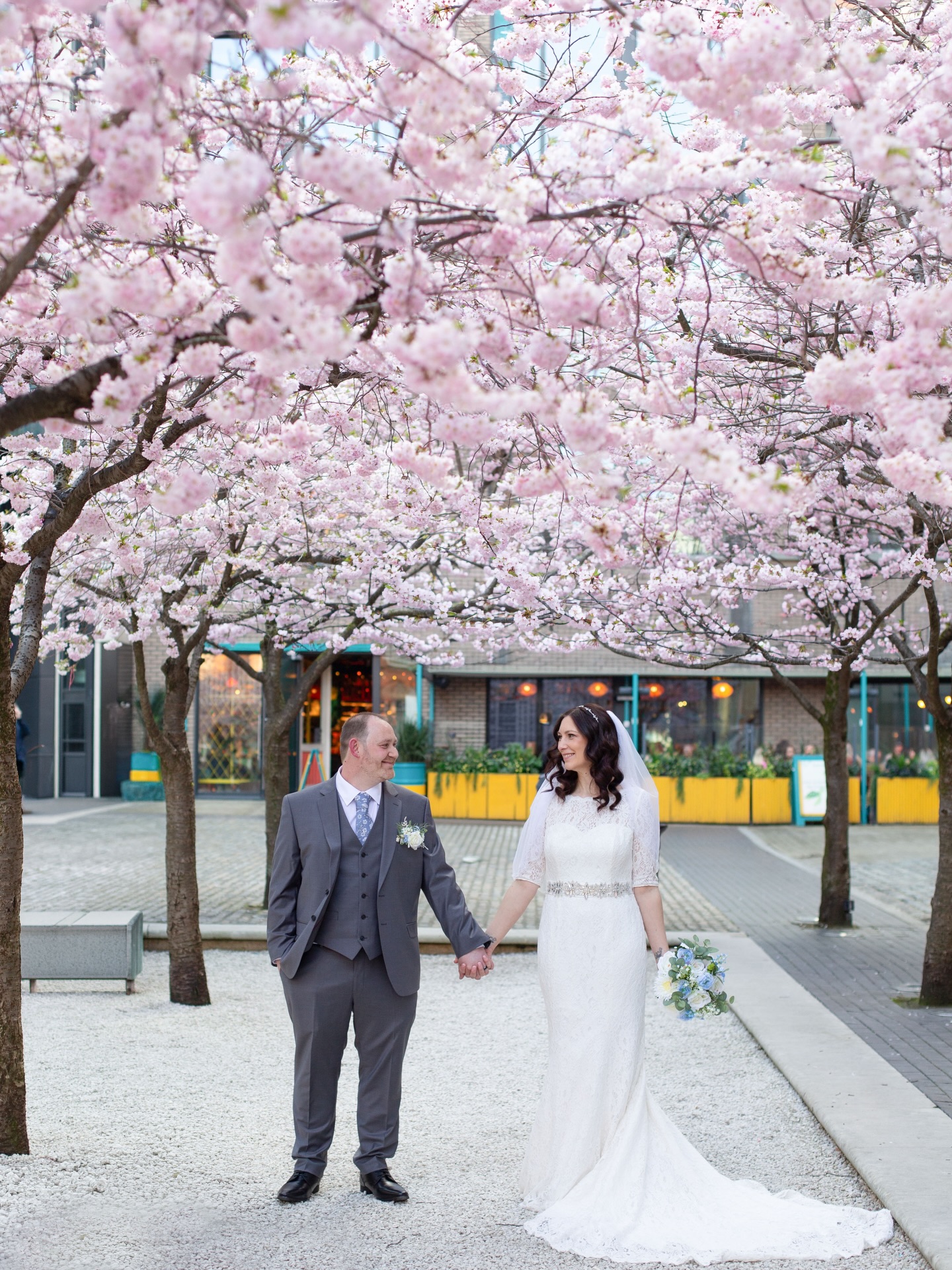 Saturdays magic 💍🌸
@amybookish and Peter, so inlove, surrounded by the warmest people, you could feel the love in every moment.
Blossom trees in full bloom, a relaxed evening reception, and then the evening red sun to top it all off… 🌸🌅
Gorgeous hair and make up by lovely @katiebartistry_hmua @bridalbyartists
Glorious vibes all round 🤍