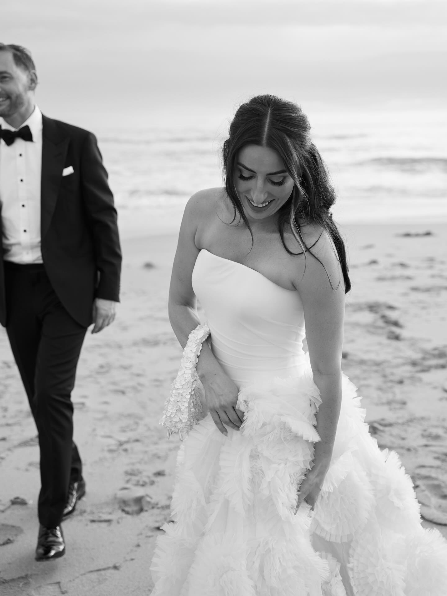 A & R and their gorgeous Bellarine wedding 💙😍
Captured for @louloumemphis