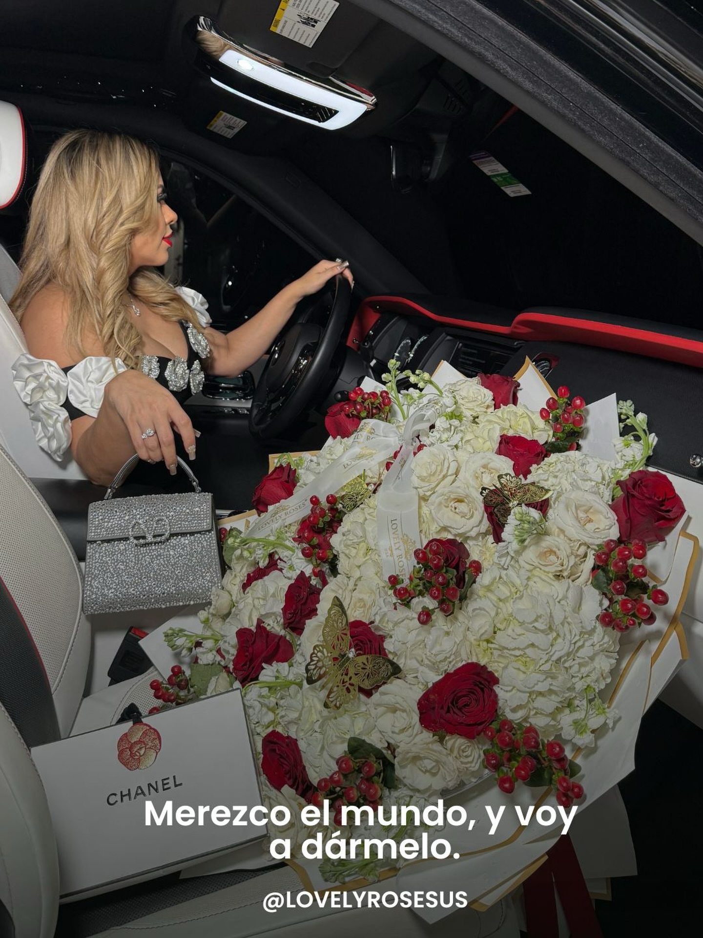 Me reconozco valiosa, suficiente y capaz. 🌹💫. Merezco respeto, amor y abundancia en todas sus formas.👠
No pido permiso para brillar ni para avanzar. Camino con seguridad porque sé quién soy y lo que valgo.🌏🔥
Merezco el mundo, y voy decidida a dármelo.