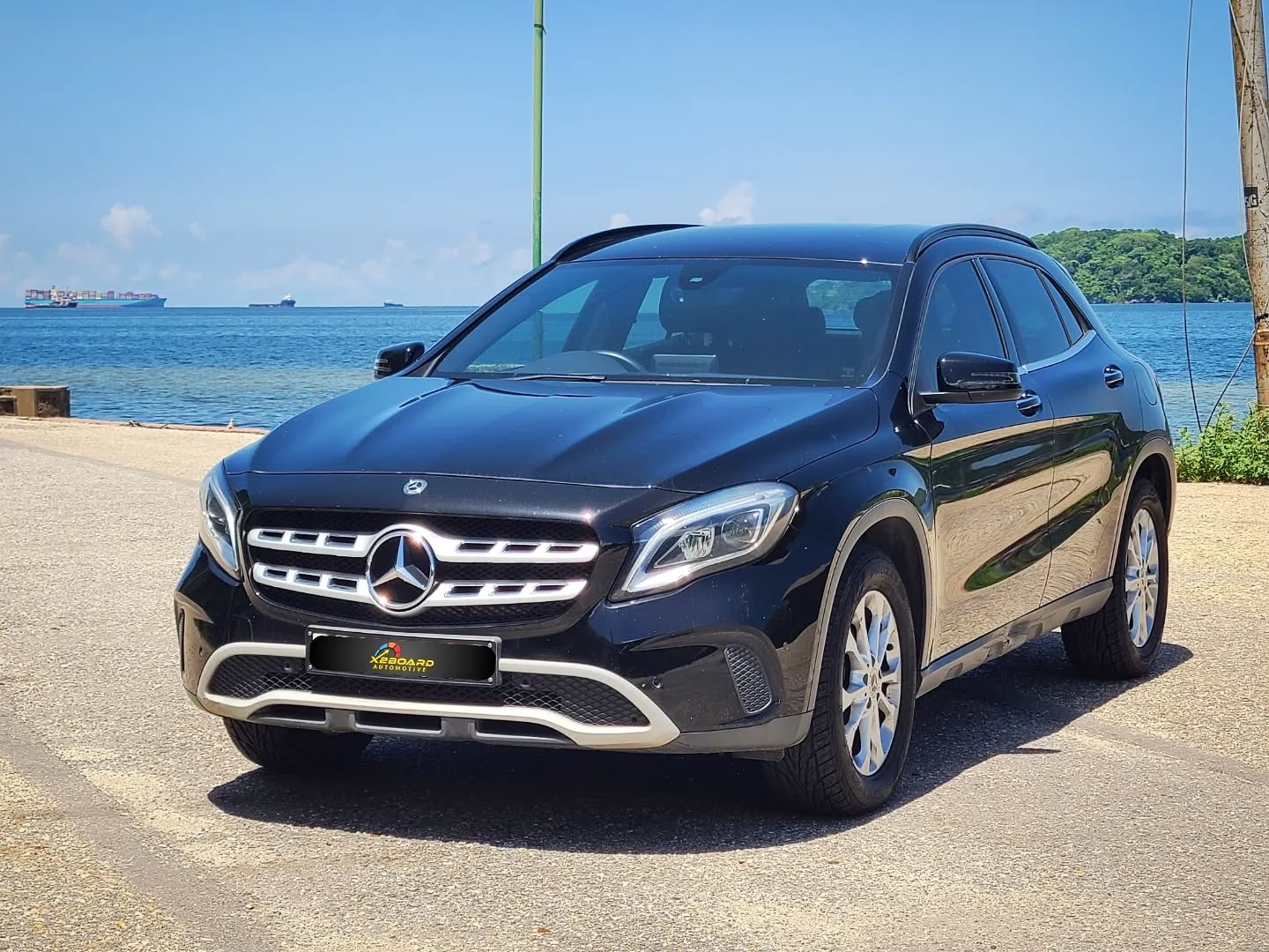 We've got this fantastic #Mercedes #Benz for sale - a powerful, well-maintained car with a strong presence!
Cost is $220k at only 33,300 km!
Link in bio for full details.
Call us at 320-9222 if you have more questions.
#trinidadcarsforsale #carforsale