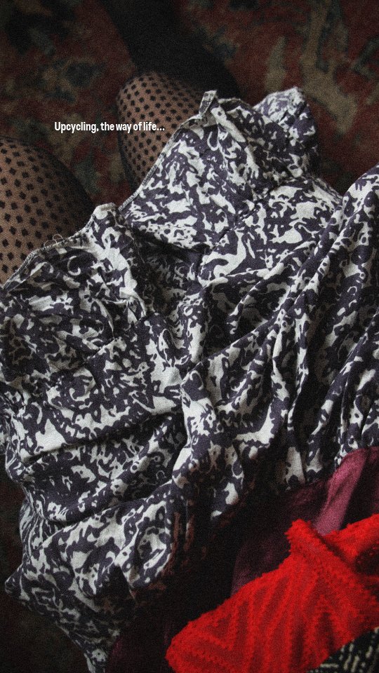This skirt is definitely only one. It is upcycled and composed together from the stripes of fabric from my personal dresses and skirts which I wanted or needed to shorten for better fit for my height.
The skirt has an elastic waistband and can be adjusted to fit any waist circumference.
It is part of our seasonless upcycling "Wardrobe Tales" collection and You can reach it in our studio or here:
https://www.klarazidkova.cz/product-page/upcycled-women-s-skirt-from-shortened-dresses-from-the-serie-wardrobe-tales?currency=CZK
#upcycling #shortening #postritiny #klarazidkova