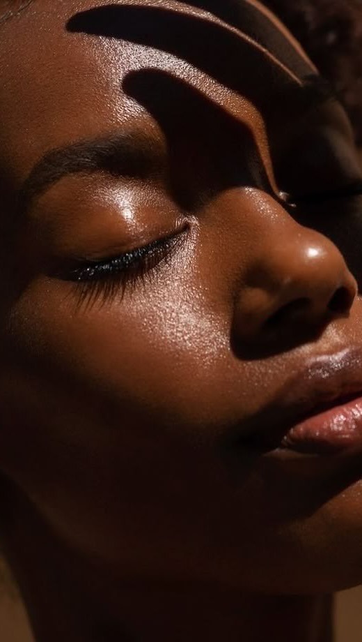 Something NEW …
We’ve been quietly working behind the scenes, and it’s finally time to share it with you! 🎉
This week we’re launching some beautiful new Ahuva products & fresh content is coming with it.
& A Reminder!
We’re still celebrating Men’s Mental Health Month, and so our Father’s Day promo has been extended!
Show appreciate and love to a man in your life by treating them to the Ahuva Pick & Mix Gift Set.
#AhuvaOfficial #NewProducts #NaturalBeauty #SkinAndHairCare #MensMentalHealth #FathersDayPromo #NewContent