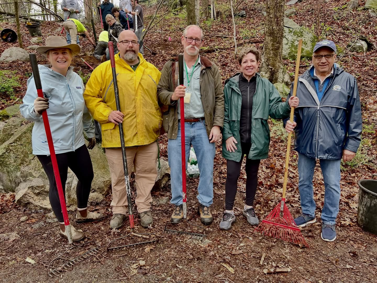 We’re re-airing this episode of People Are Saying with Nell Solley in celebration of the 4th Annual Earth Day Beautification of Mianus River Park!
Join us on Saturday, April 18 from 9:00 AM – 12:00 PM as we come together once again to care for one of our community’s most treasured natural spaces.
We are proud to partner again with the Friends of Mianus River Park, the Junior League of Greenwich, the Stamford-Norwalk Junior League, Greenwich Magazine, and new this year, the Woman’s Club of Greenwich.
Tune in to hear the inspiring work behind the park, and then come be part of it.
🔗 Link in bio to listen and learn more
DM to RSVP or with questions
#earthday #mianusriverpark #greenwichct #stamfordct