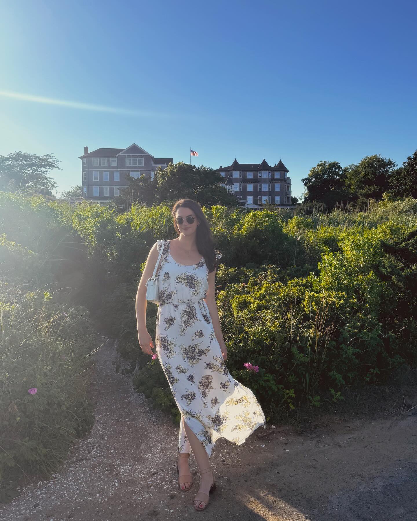 closing out June in the vineyard ☀️🌊🌸✨
