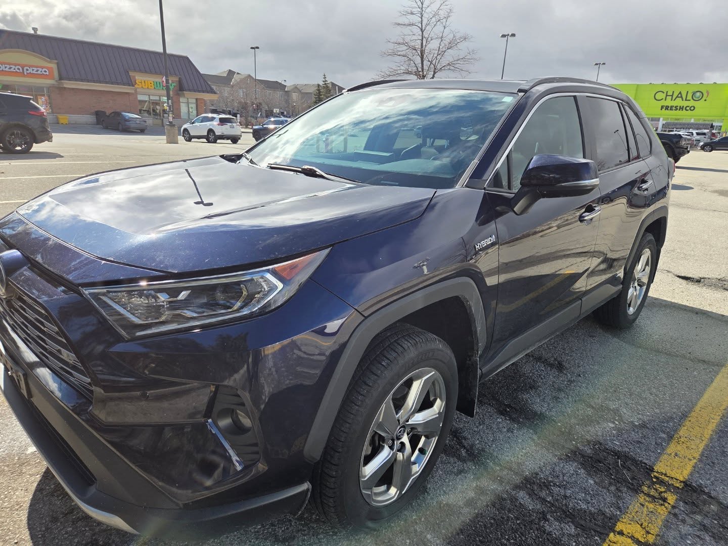 2021 Toyota Rav4 Hybrid Limited
#carbuyers #Mississaugadealership #UniversalMotorsgta #gtacardeals