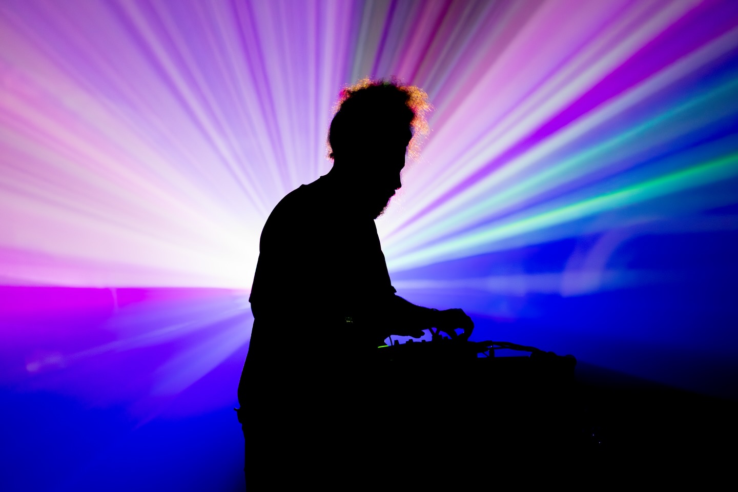 Microdazing by @desertdaze_official was sick!!! Allot of great talent with a mix of DJ sets and Live music. Looking forward to their next stop in SoCal!
Artist: @reggiewatts @cissi.tv @capyac @mayleetodd
Venue: Camile’s at @thebellwetherla
.
.
.
#thebellwether #desertdaze #hybridsets #lovemusic #concertphotography