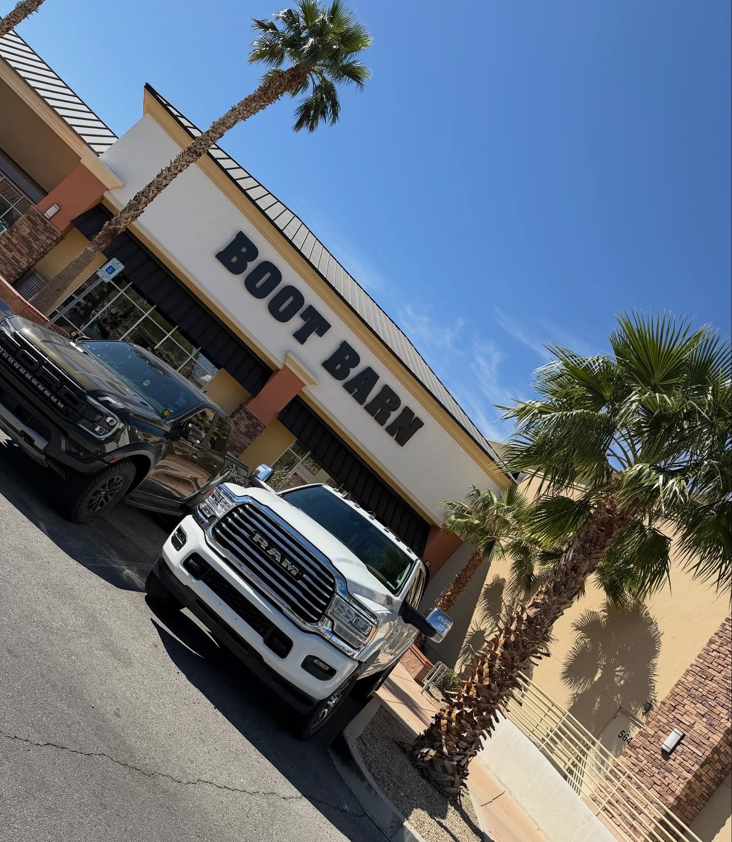 🤠FREE BEEF JERKY today 🇺🇸
BOOTBARN Grand opening in sunny Las Vegas!!
March 28
11:00 am - 3:00 pm
BOOTBARN
5643 Centennial Center Blvd #105
Las Vegas, NV 89149
Swing by and check this brand new beautiful store out!
#churchilljerky #bootbarn #lasvegas