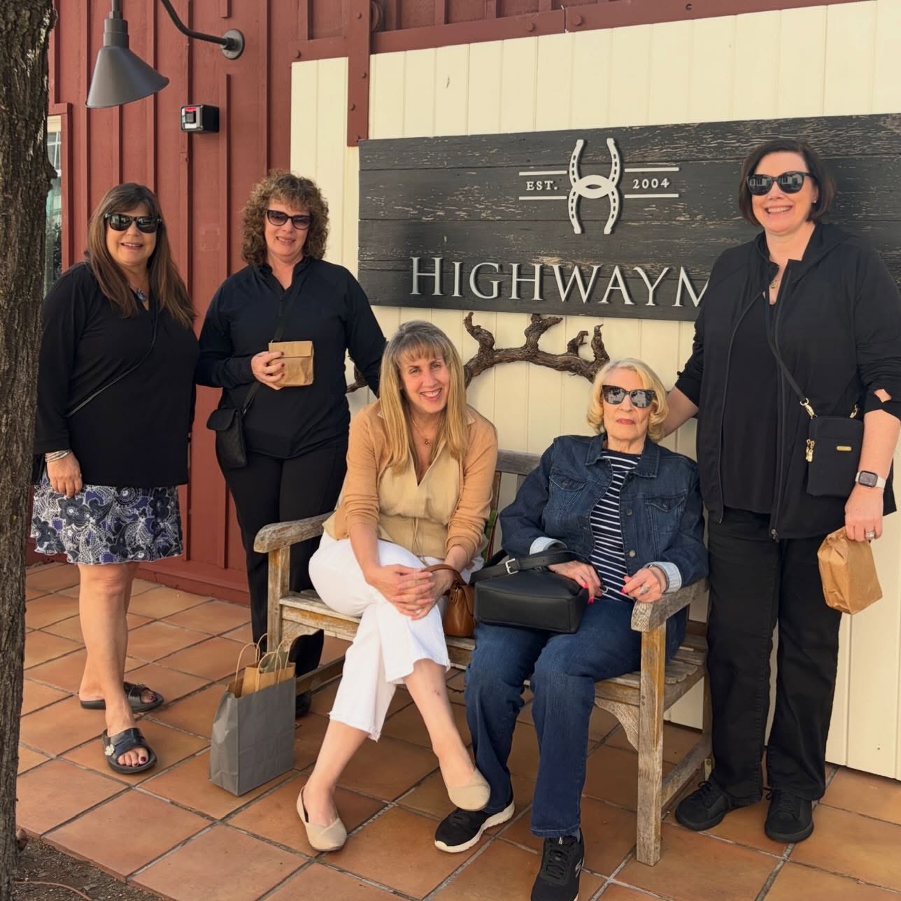 The Highway 12 tasting room is always a favorite stop along our walking tour! It’s locally-owned and a favorite stop among locals and visitors alike. 🍷