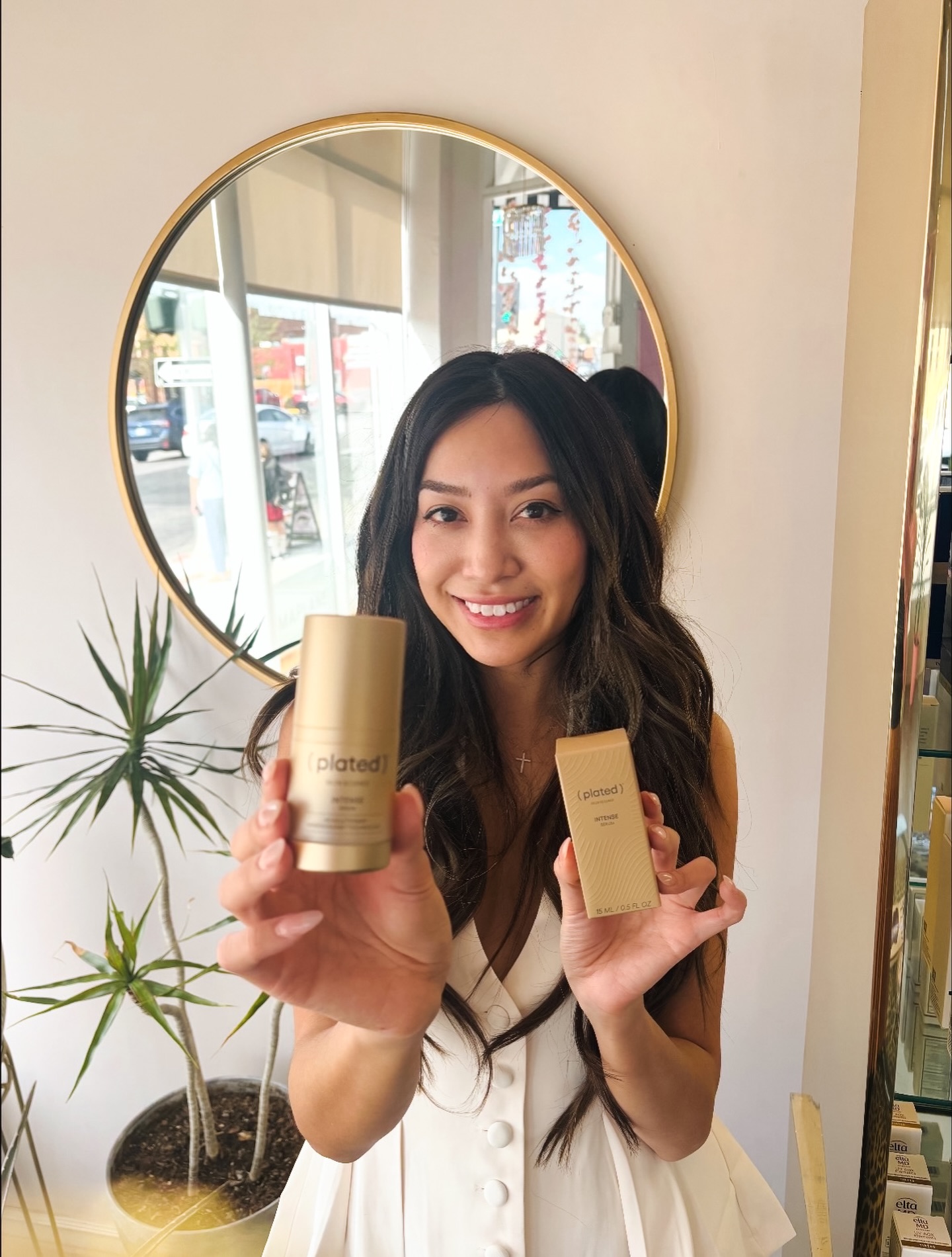 Plated is a hot product for a reason! 🔥
Clinically proven to:
+ Deliver 2x younger-looking skin
+ Reduce the appearance of fine lines and wrinkles
+ Fight the look of dark spots and uneven tone
+ Boost luminosity and promote a radiant glow
Lillienne’s fave product here at kk! 💗
#skincare #denveresthetician #esthetician #facials #denvermedspa