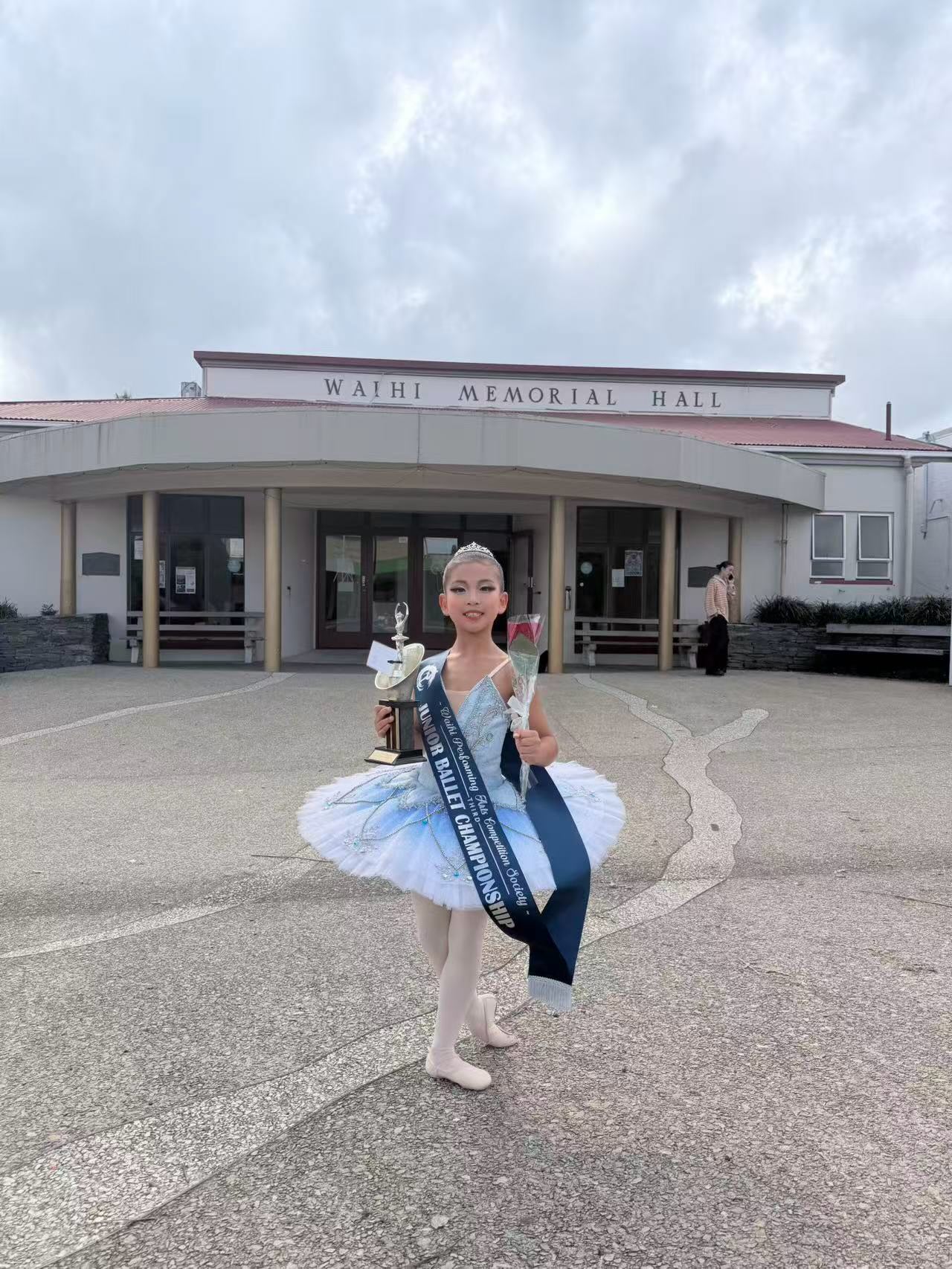 🌸 Valerie Ding – Competition Highlights ✨
📍 Waihi Ballet Competition
At this Waihi Ballet Competition, Valerie showed strong consistency in her Classical events and achieved lovely results 👏
🥇 Classical (8 Years & Under) — 1st Place
✨ Classical Impromptu — 4th Place
🥉 Junior Championship — 3rd Place
A solid performance across both the regular section and the championship round, showing growing confidence and stage presence 💫
#DanceCompetition #Ballet #YoungDancer #StagePerformance #ClassicalBallet