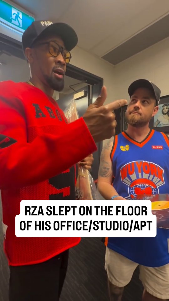 📽 @damovdm The @rza from @wutangclan giving a little history lesson after I showed him my original copy of Protect Ya Neck.
The record was released independently around 35 years ago before Wu-Tang Clan got their first record deal.
Thank you @_crainy_ for filming it