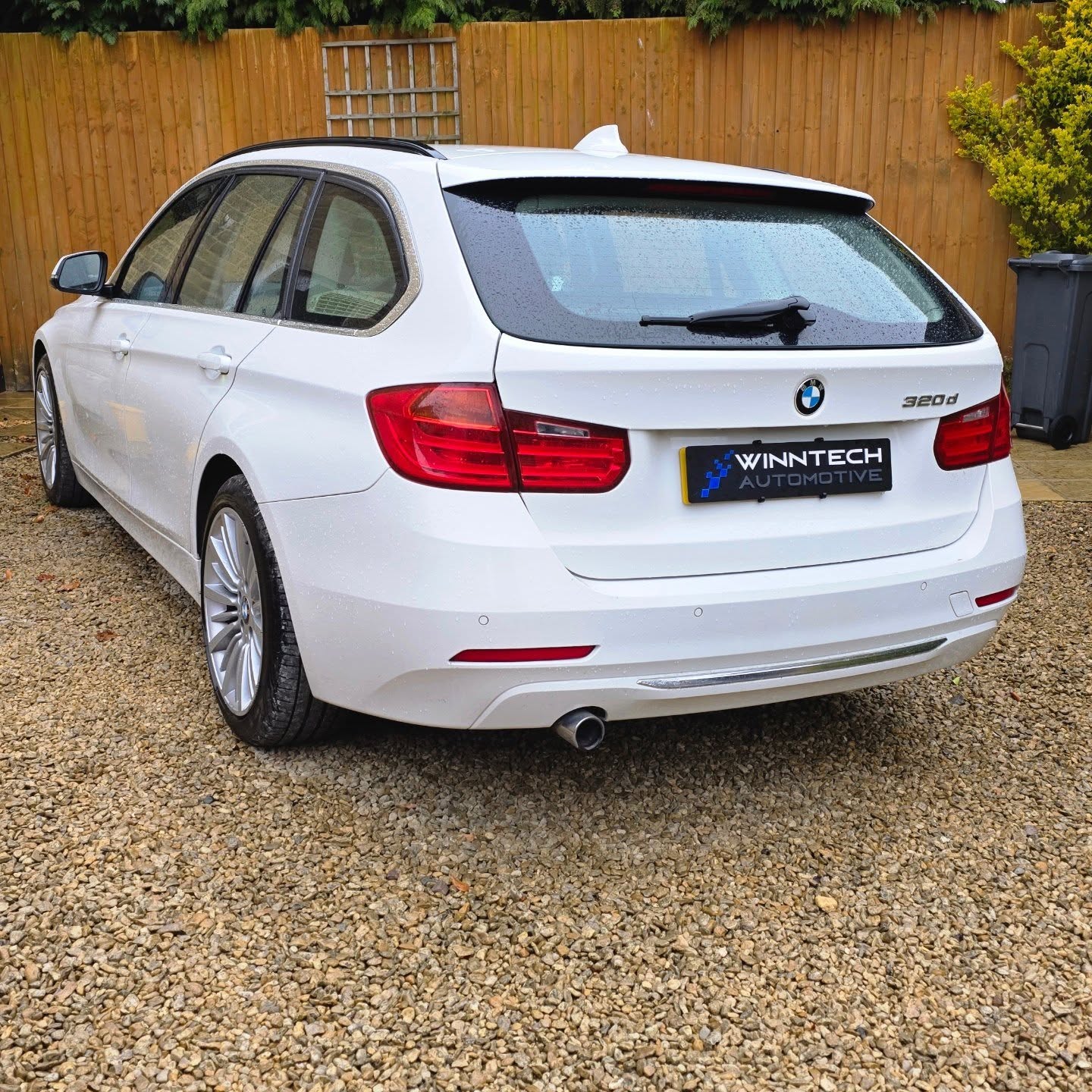 • BMW TECH UPGRADE •
The owner of this immaculate 3 Series was contemplating selling the car and getting something newer but with such low mileage and excellent service history they couldn't justify it. Instead, they chose to upgrade the tech..
We visited the customer's address to install our wireless CarPlay interface which adds all the latest CarPlay features to the original BMW system, retaining that OEM finish but unlocking access to Maps, Spotify, Siri, Weather, Calender, Live Traffic, PodCasts, AudioBooks and more.
🌐 www.winntech.co.uk
📧 info@winntech.co.uk
☎️ 07916-225476 Call/Text/WhatsApp
#WinntechAutomotive #bmwapplecarplay #wirelessapplecarplay #cotswolds