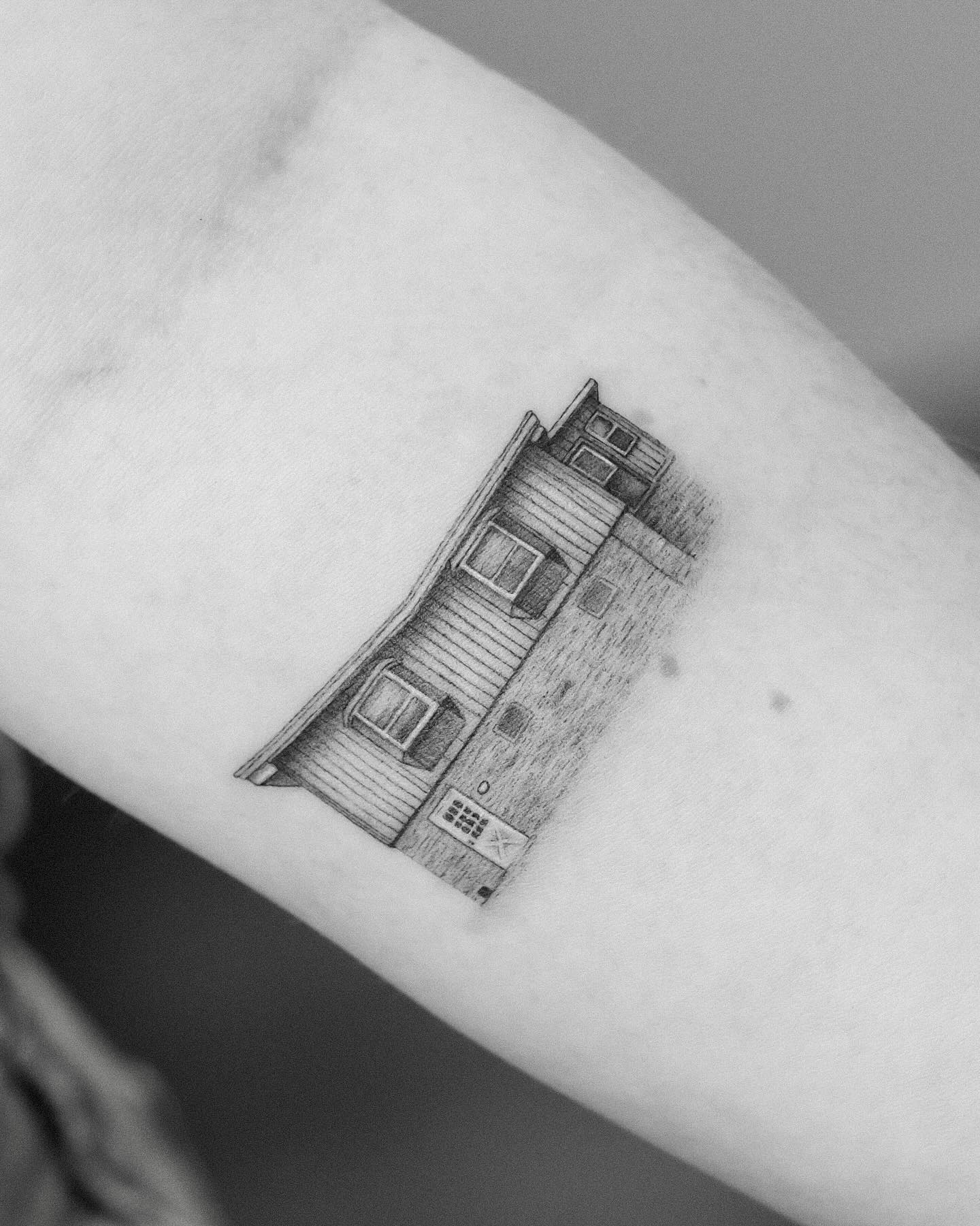 recreation of papaw’s house. 🏡
thank you so much divaaaa
-
-
-
-
-
-
-
#dctattoos #ink #tattoos #art #housetattoo
