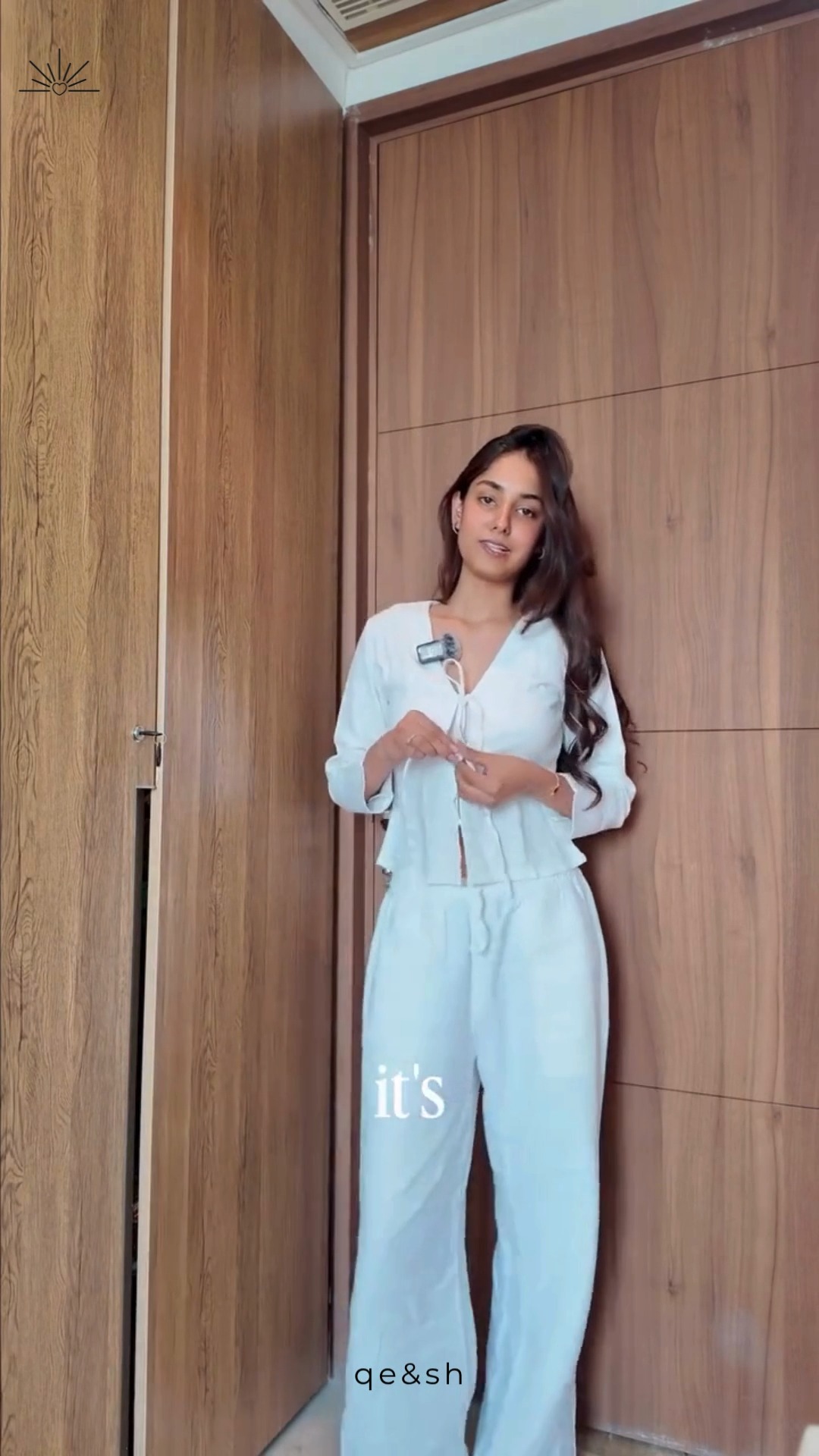 Effortless style, worn your way 💙
Loving this look on @iamradhikarai
.
.
Shop the collection — link in bio
#qesh #grwm