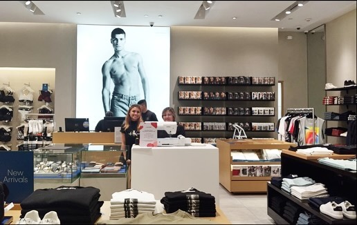 Activaciones en puntos de venta @calvinklein