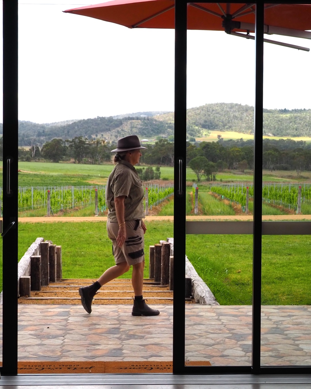 🍷WINERY EASTER OPENING HOURS🐰
There’s plenty of fuel out here and the weather is looking mighty fine.
Come join us and say bon apple teeth to our new Winery menu! We are stoked to offer serious eats, complete with house-made dessert.
Good Friday CLOSED
Easter Saturday 11am - 5pm
Easter Sunday 11am - 5pm
Easter Monday 11am - 5pm
Reserve your table with 0428 161 060 📞
The whole family is here and we’d love to say hey.
.
.
.
@newtrickswinery
#granitebeltwinecountry #granitebelt #qldcountry #stanthorpe #tenterfield