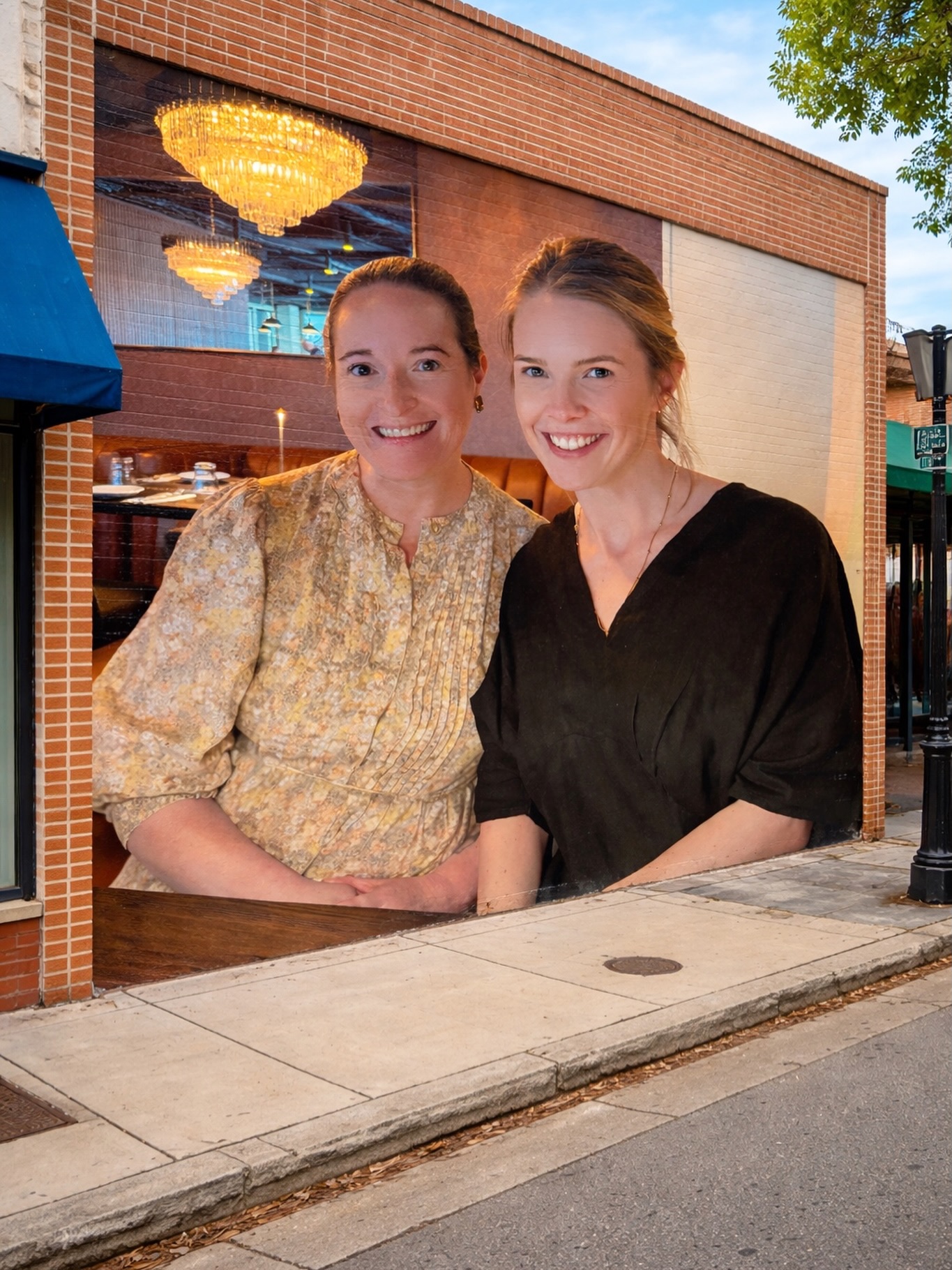 New mural is up downtown! 🎨 Thank you to our donors and artists for getting this complete overnight!
.
.
.
.
.
.
.
.
APRIL FOOLS! 🤣