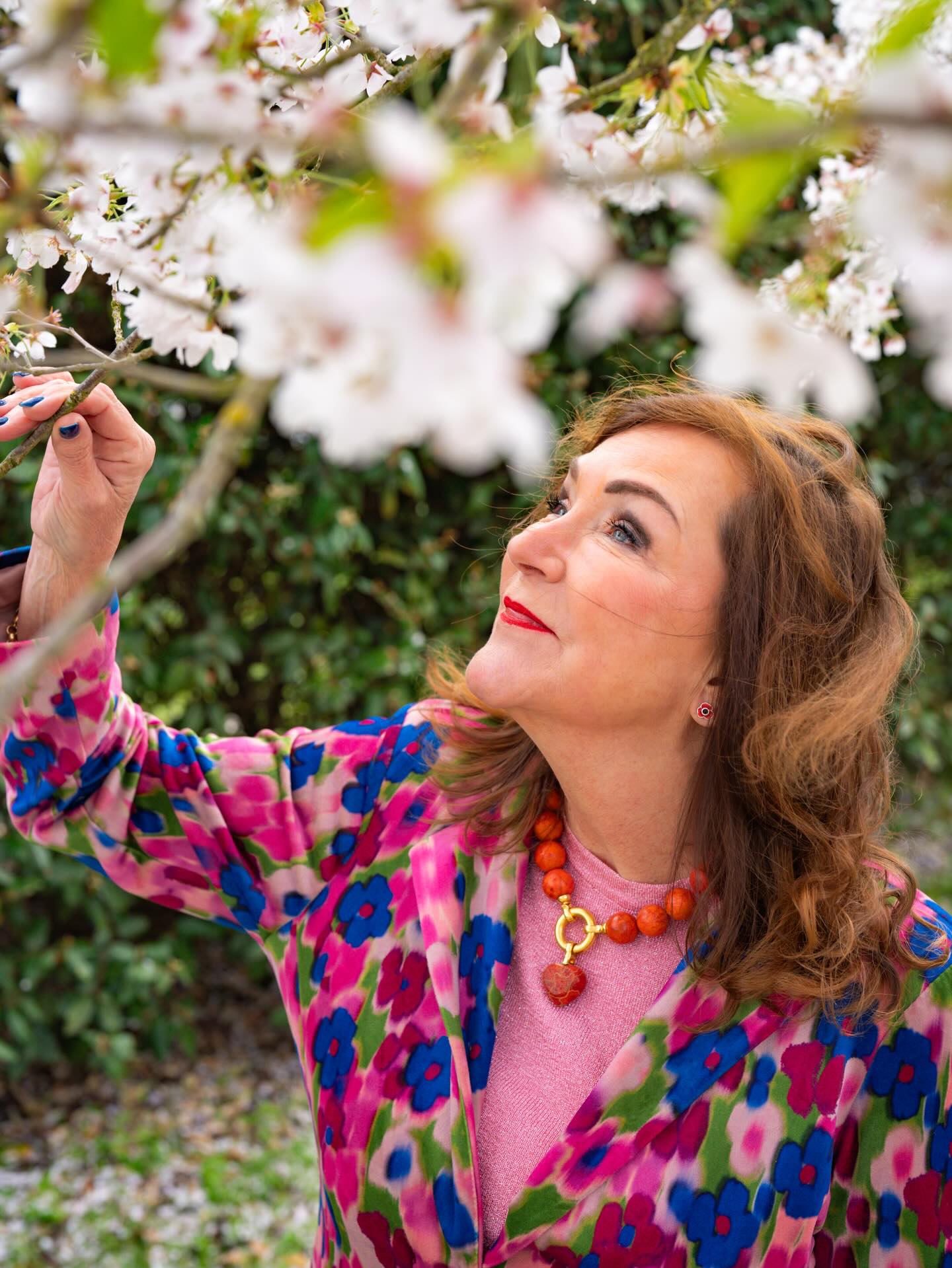 Lenette ✨
Feels like LENTE in every sense 🌿 I can’t help it, I see words in different languages everywhere :)
This was not the warmest spring (lente in Dutch) day but we made the best out of it! Most of the blossoms on trees are gone now, but tulip season is around the corner. Who’s in?
So grateful to be able to photograph and meet so many beautiful people through my lens. And when I say beautiful, I mean inside and out.