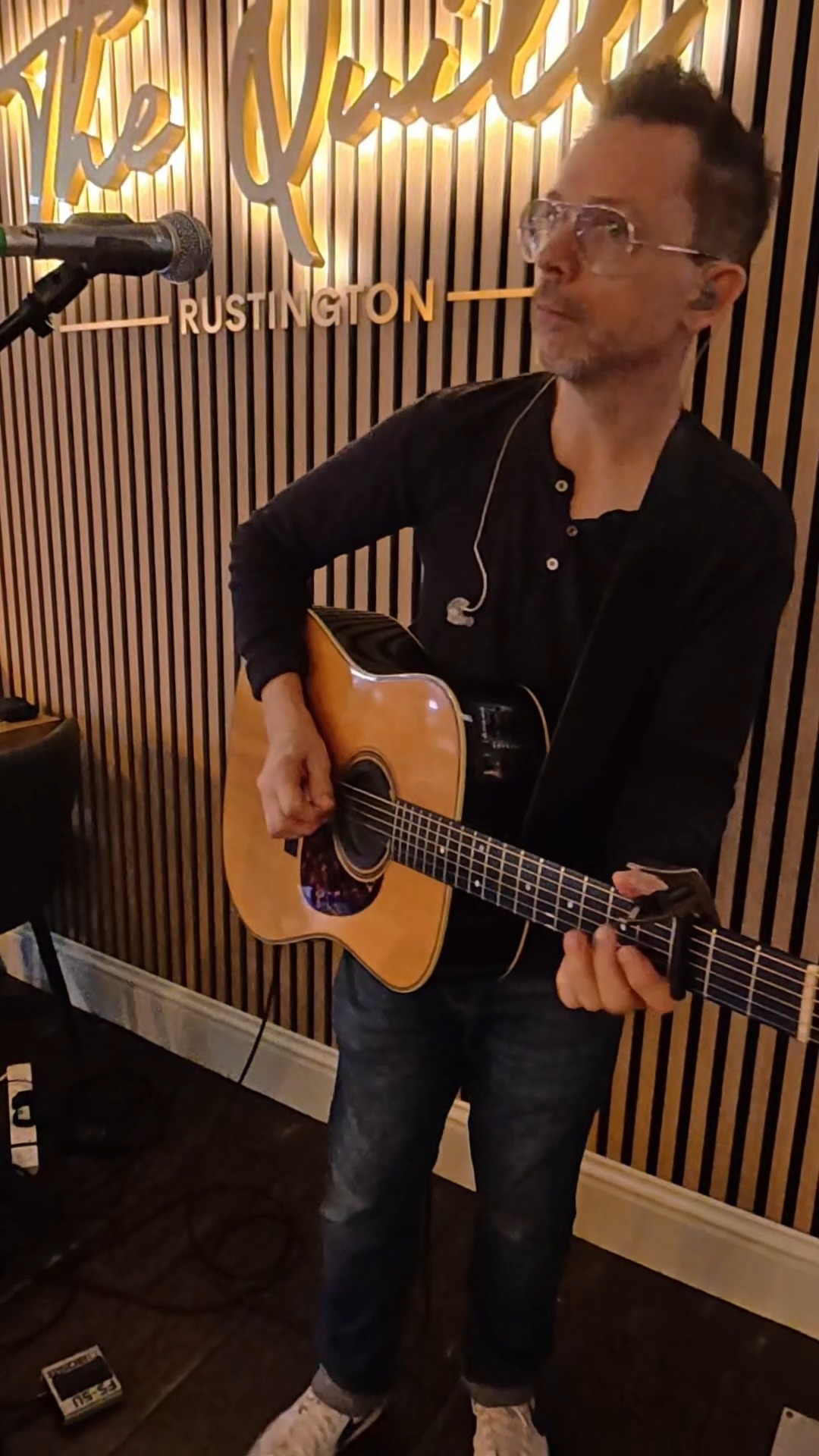 Here's a bit more of the song from my last reel at my gig at @thequillrustington , here I'm soloing over the loop I created earlier in the 1st verse.
NERDY INFO: I used my new 360 camera (DJI Osmo 360) for the footage and my Allen and Heath CQ18T desk for the audio. I'm using my Neural DSP Quad Cortex for the looping, octave and delay etc.
#dji #livemusic #livemusicsussex #livemusicwestsussex #rustington #acoustic #loop #looper #quadcortex #neuraldsp #allanandheath #cq18t #tompetty #johnmayer #freefallin #freefalling #guitarsolo #takamine
