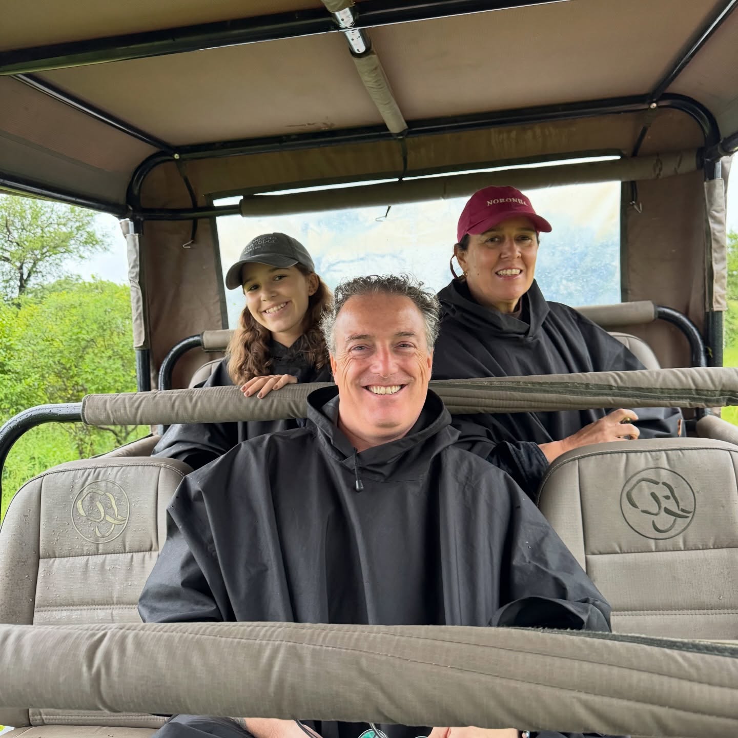 África com criança!
Sim … nos já vivemos esta experiência e para nossa filha (12 anos) foi uma@das melhores viagens que fizemos em família
Já estamos planejando nosso próximo safári!
Conte com nossa experiência vivida para planejar a sua viagem!
Converse com nossos experts
@sabisabireserve @hiphotels
We are @ttwlab