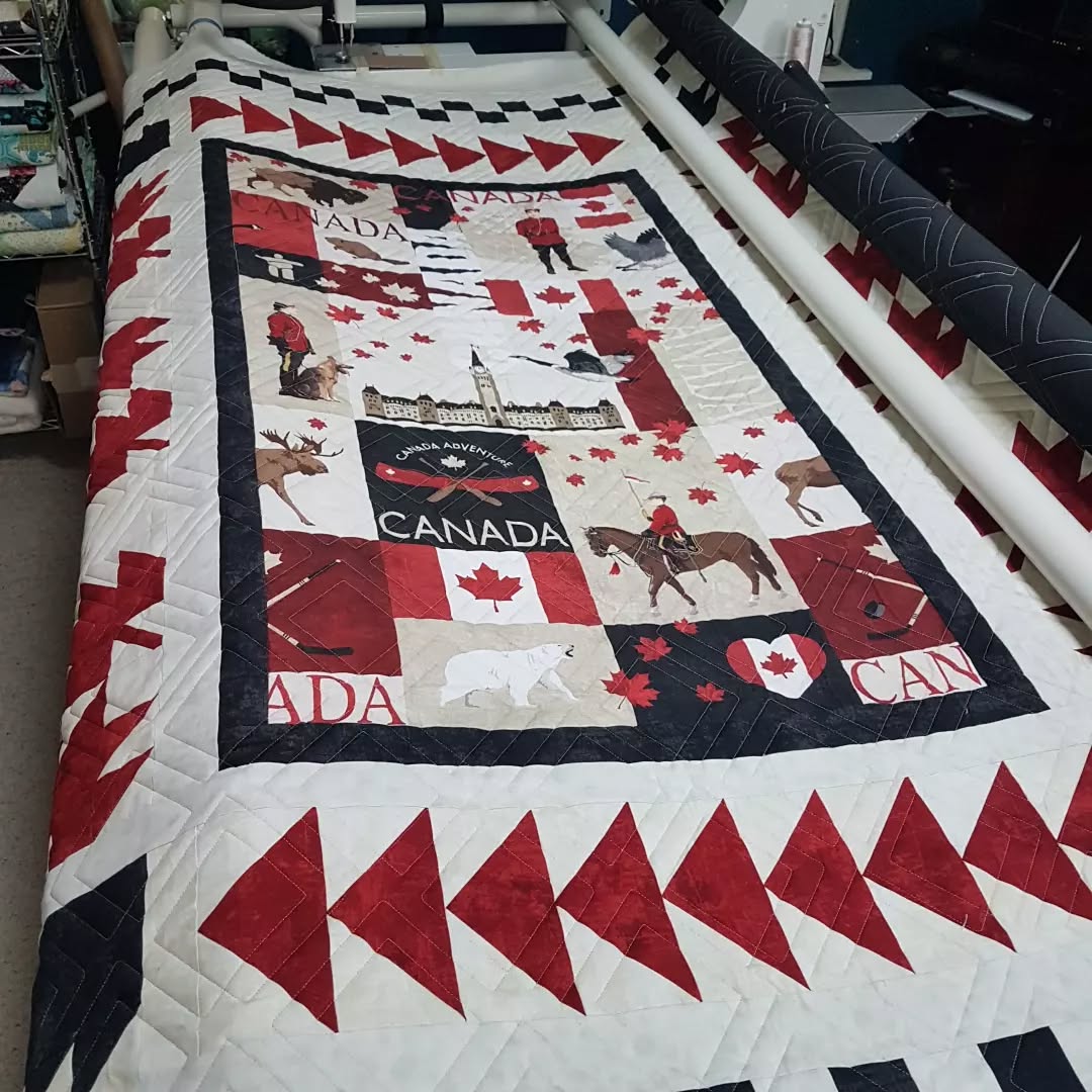 Last week I was asked to quilt this beautiful Canadian themed quilt, which will be donated to the RCMP. I chose to use an edge to edge pantograph called "Diagonal Plaid". This simple pattern allows the viewer to focus on the quilt and not the quilting.
#quiltingismypassion #mistymountainstudio #longarmquilter #quiltersinvictoriabc #canadianquilter #quiltersofinstagram #apqsmillie30 #quiltpath #quiltersgottaquilt #urban.elementz