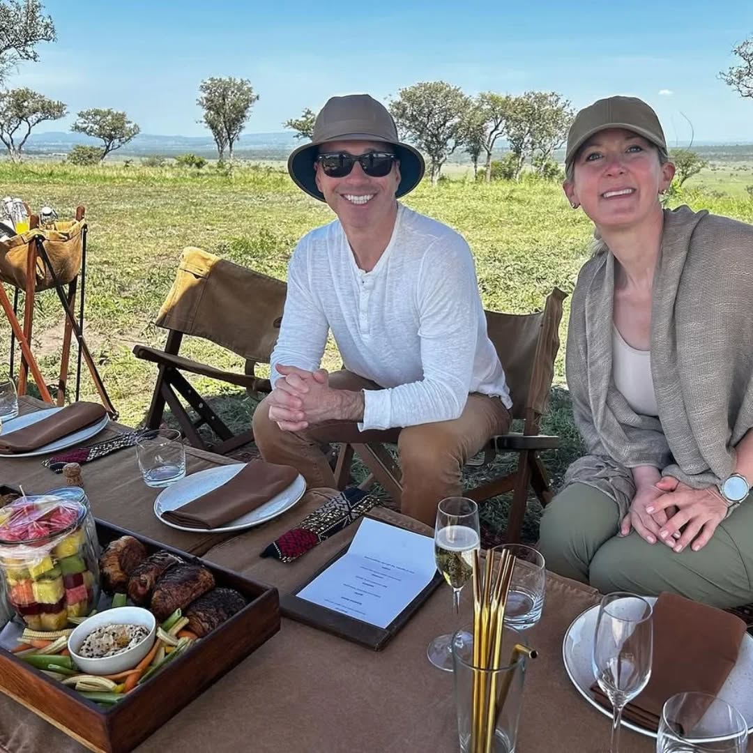 Golden savannah and five star scenes
WhatsApp: 0769 992 291
Email: info@wenzitravel.com
Website: wenzitravel.com