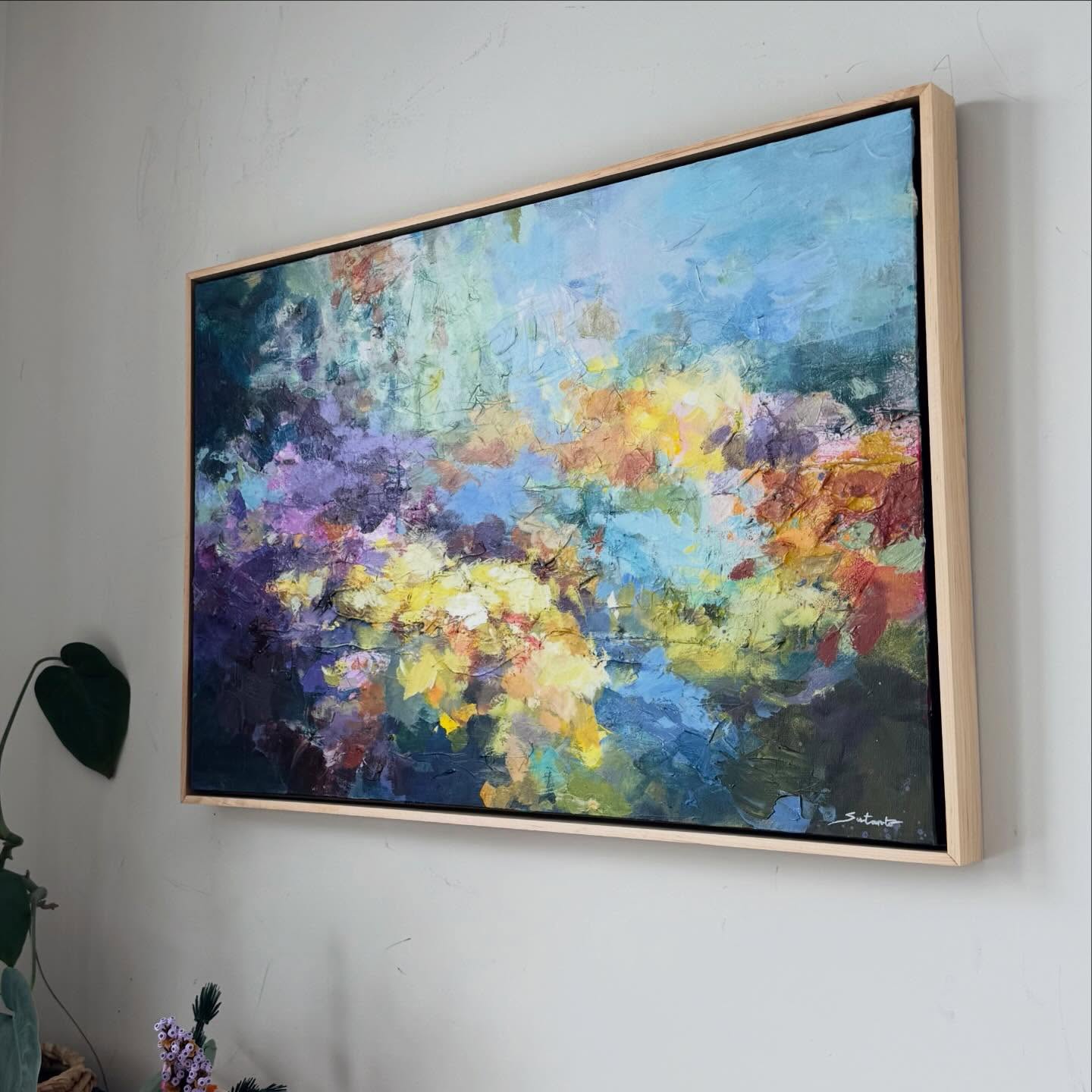 Collection is now available through my website! Take a look and let me know if you have a favourite!
“Quiet Mercy”
24”x36”
.
.
.
#janetpaints #artcollection #colorfulart #artforthehome #homedesign