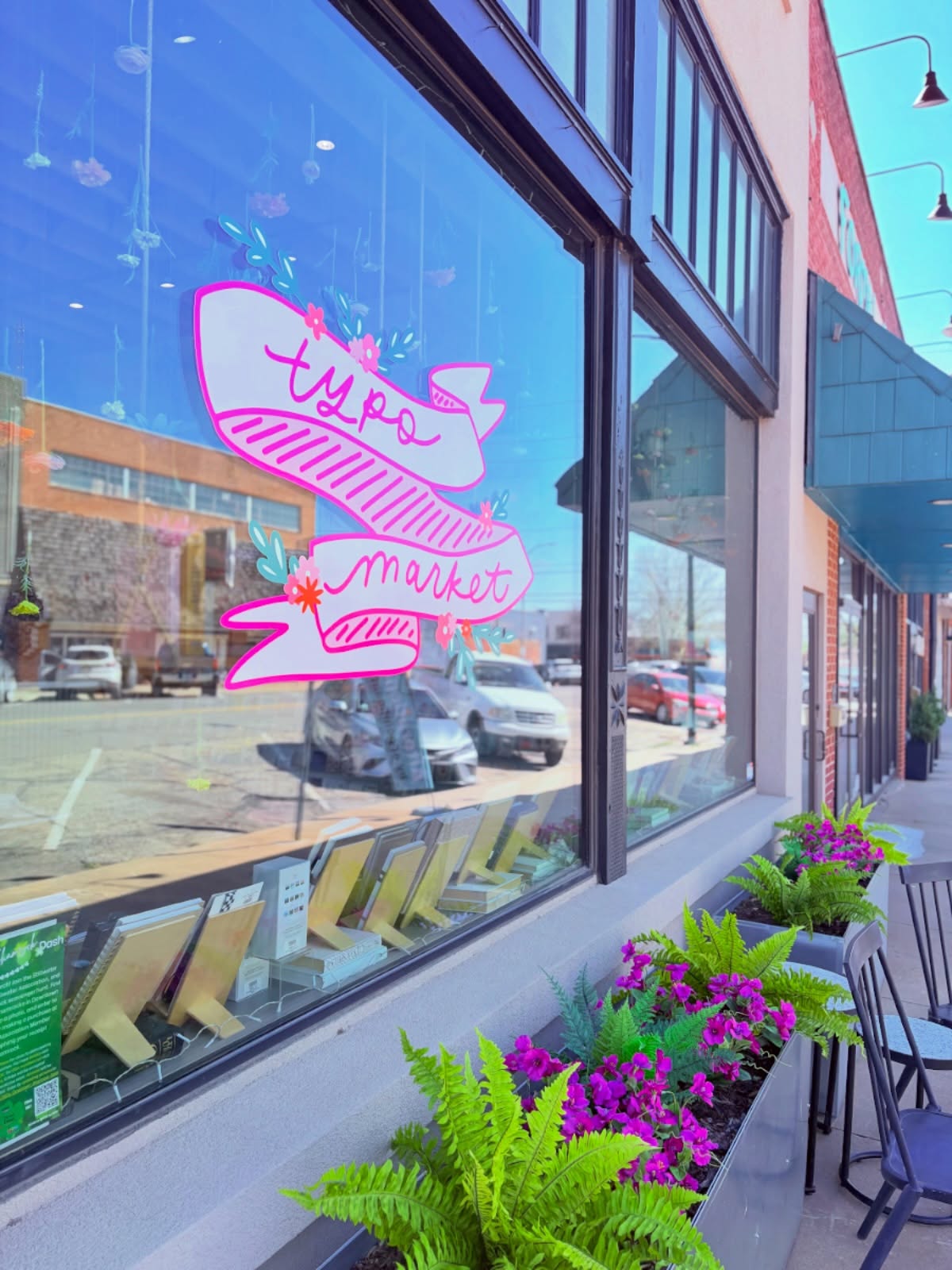 Get out and shop today! It’s a beautiful day✨💕