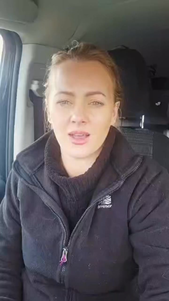 🏡 Top Bedroom Tips for Selling Your Home ✨
Chloe shares her expert advice on how to style your bedroom to help your home stand out to potential buyers.
From creating a calm, neutral space to adding those finishing touches, it’s the small details that make all the difference.
Thinking of selling? Let Bespoke Staging NI help you present your home at its very best.
🌐 bespokestagingni.com
#HomeSellingTips #HomeStaging #StyledToSell #BedroomStyling #BespokeStagingNI #NorthernIrelandHomes