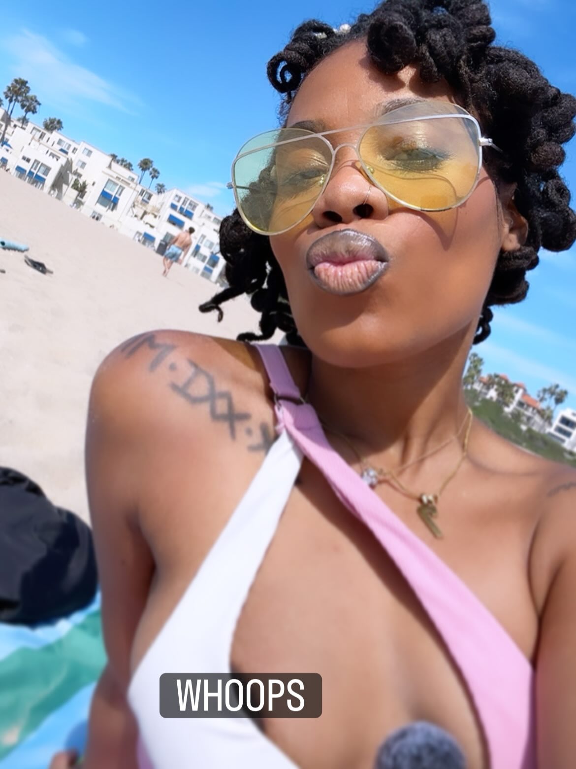 When excluded, stay exclusive… let ’em eat cake. 🌴#LAonSaturday