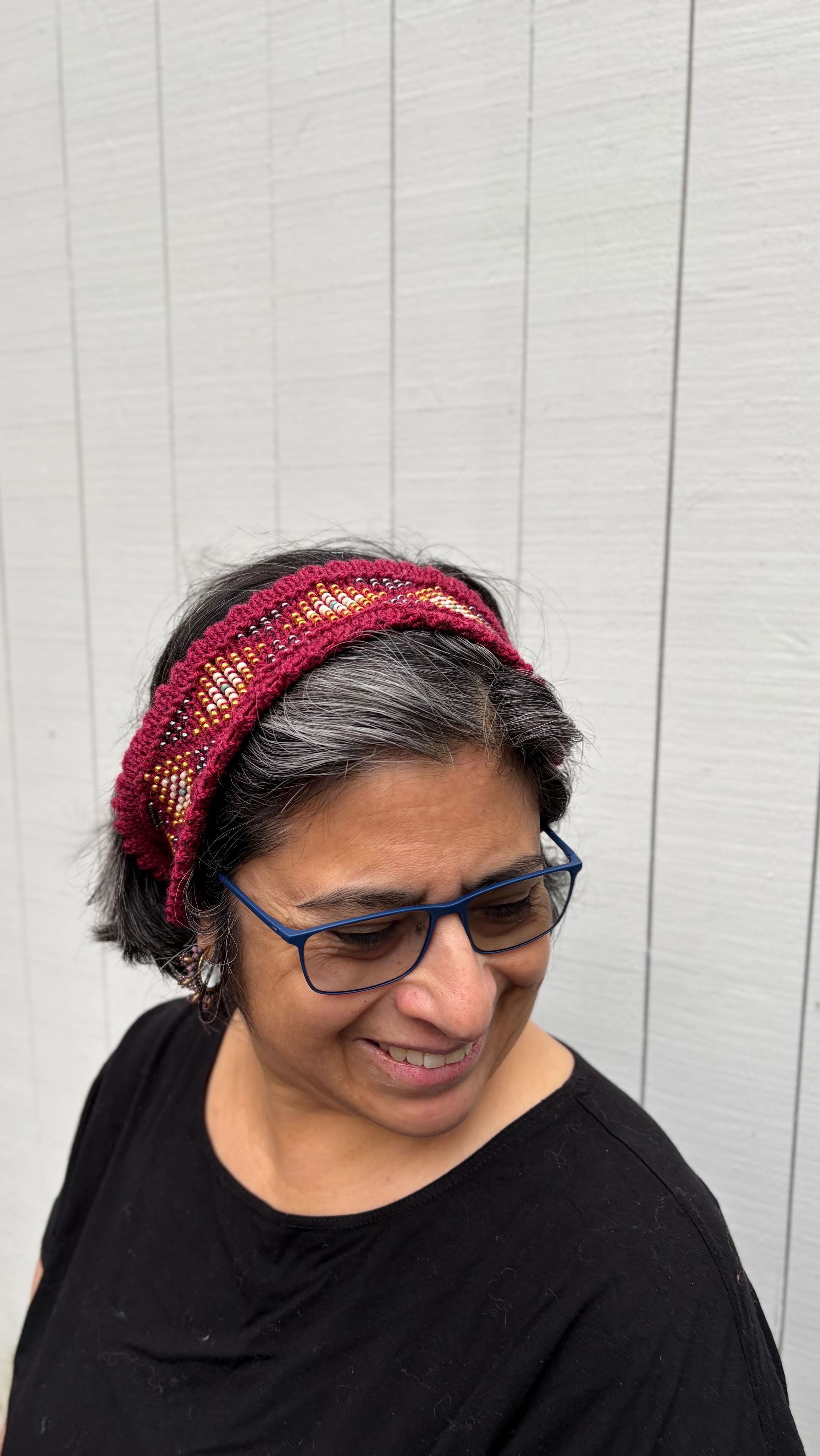 Glow Anyway !
A reminder that even in difficult moments, we can create something beautiful. That we can keep going. That we can glow… anyway….. beautiful new design from Pope for fingering or dk weight yarn. I’m happy to put together a coordinations lit of beads with yarn purchase.
Un rappel que même dans les moments difficiles, nous pouvons créer quelque chose de beau. Que nous pouvons continuer d’avancer. Que nous pouvons rayonner… quoi qu’il arrive…. Très beau nouveau patron de Pope. Kits de perles dispo désir mesure à l’achat de laine.
🎨 @popevergara Glow Anyway!
🧶 @julie_asselin Leizu Dk
#monttricot #glowanyway #julieasselin #leizudk #popevergaraknits