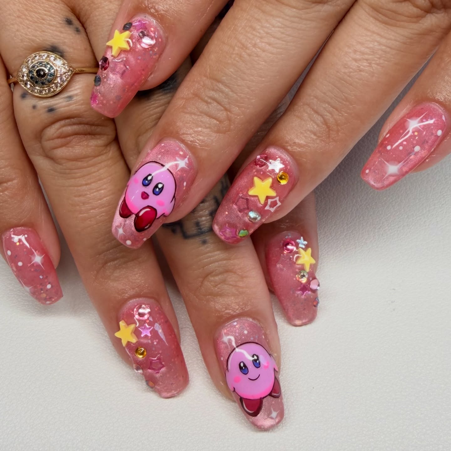 Kirby core 💗✨ Pink + glitter = instant happiness 🩷🌸
#kirbynails #konanails #bigislandnails #coutureclaws #hardgel