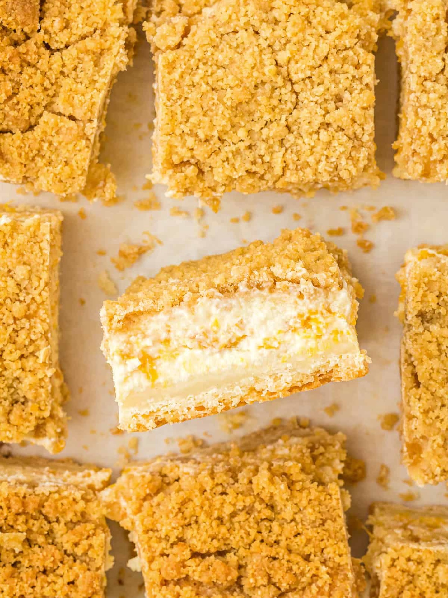 NEW DESSERT DROP just in time for Easter! 🍑🐣✨
Introducing our PEACH CRUMB CHEESECAKE BARS 😍
A rich browned butter crust layered with fresh peach cheesecake, topped with fluffy whipped cream and finished with a cinnamon crumble 🤤
Trust us… this one is a MUST-TRY 👏
NOW AVAILABLE in our showcase — come grab yours before they’re gone! 🏃♀️💨
