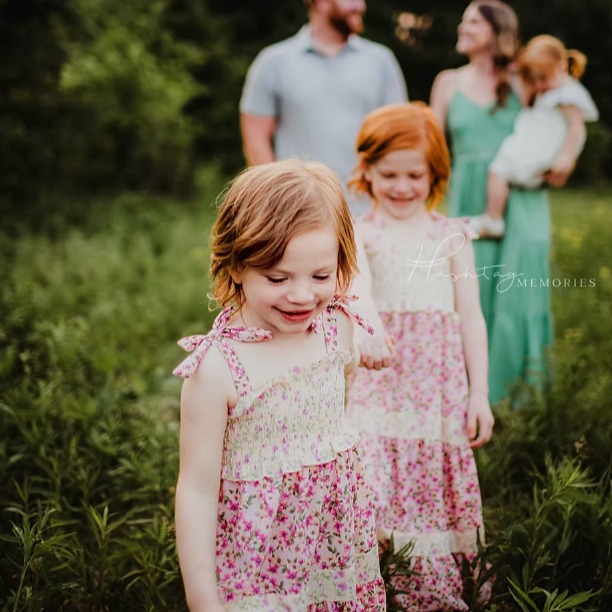 Looking for the perfect spot
for family photos?
Let me introduce you
to one of my favorites 💛
Koteewi Park
in Noblesville
Wide open space
golden light
room for your kids
to just run free
It’s one of those locations
that feels easy
and natural
every single time
This session is part
of a new blog series
helping you find
the places
you’ll actually love
for your photos
📸 See more from this spot
on the blog
🔗 Link in bio
#NoblesvillePhotographer
#KoteewiPark
#IndianaFamilyPhotographer
#FamilyPhotoLocations
#CentralIndianaPhotographer
#IndianaMaternityPhotographer
#HashtagMemories