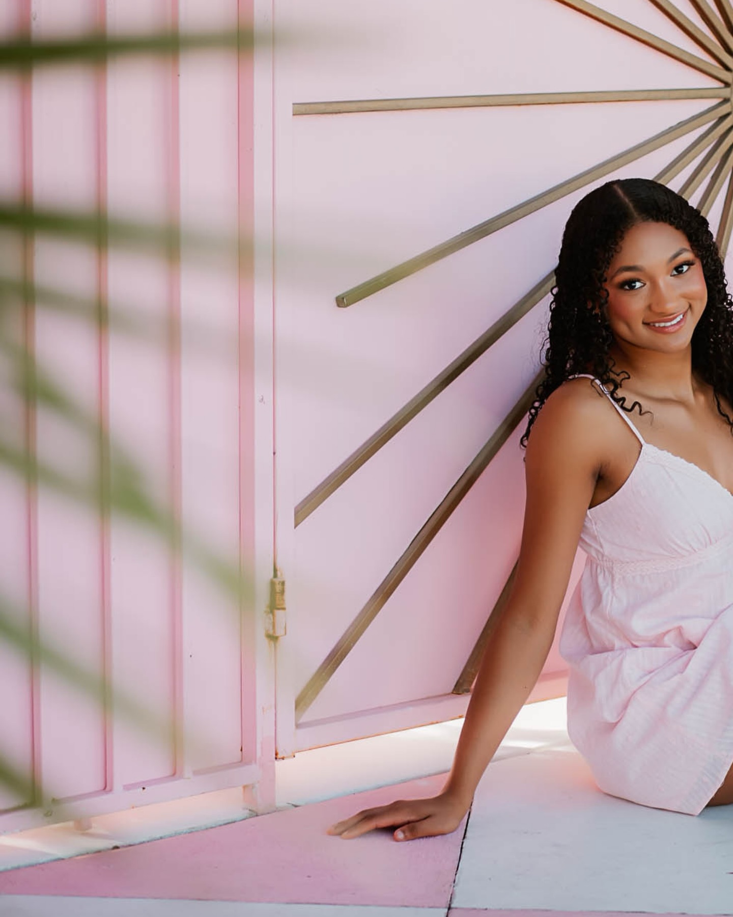 Don’t just do whatever everybody else is doing,
let’s pick a place that feels right for YOU!
I’m all about your session, your way!
Your Senior Portraits need to reflect what you like, and what makes you feel comfortable. I travel all over and know so many locations so let’s chat about what’s right for you! 🌵🏜️🌊🍃🌴🌲
Senior: @itsmaymay
Makeup: @summer81_beauty
Salon: @rooted.salon.redlands