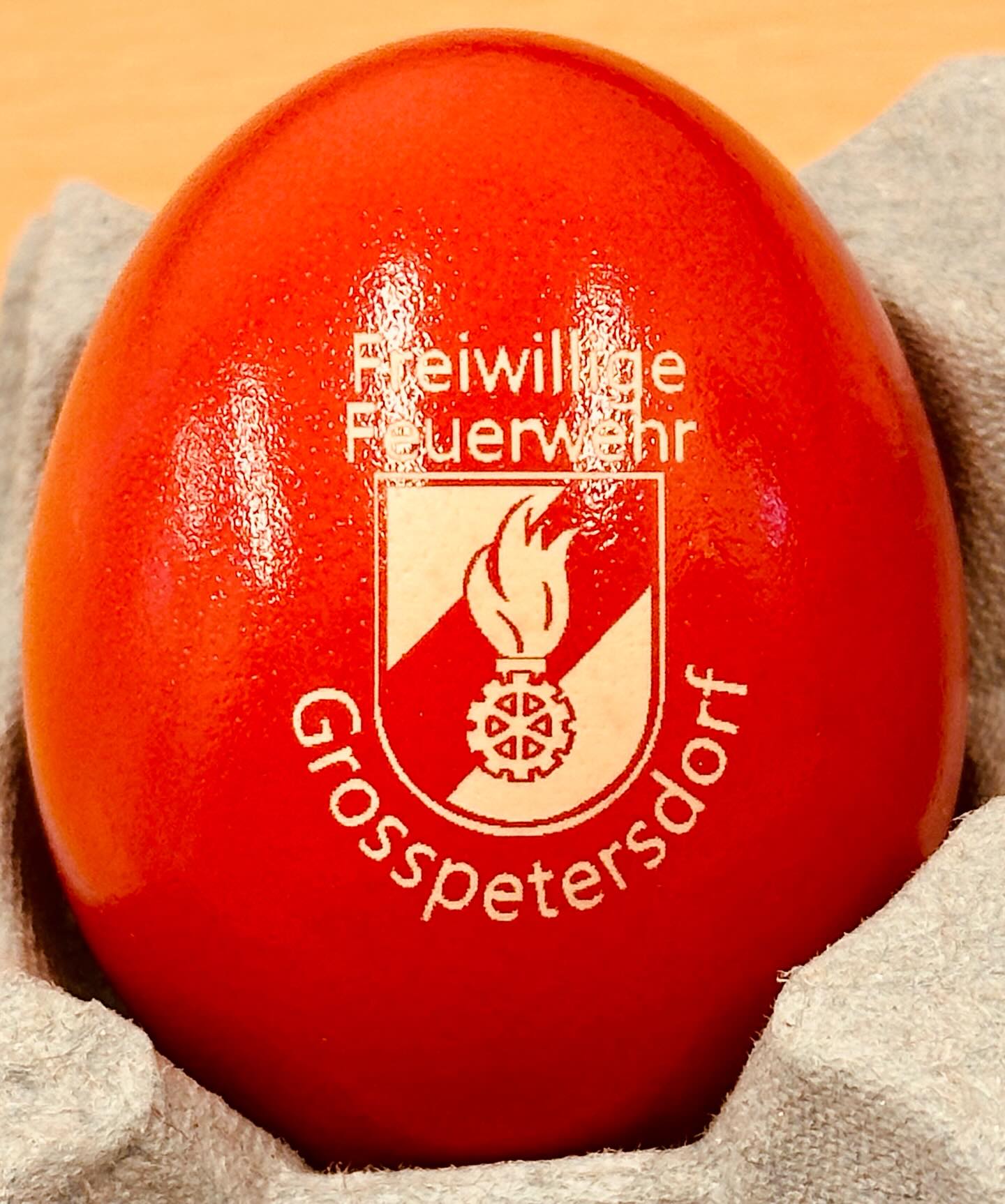 🐰🐇Die Stützpunktfeuerwehr Großpetersdorf wünscht FROHE OSTERN!🐇🐰
Ostern bedeutet Hoffnung🙏, Zusammenhalt💪 und Miteinander🤝 – Werte, die auch uns als Feuerwehr 🚒🧑🚒verbinden.
Bleibt gesund, genießt das Osterfest im Kreise Eurer Liebsten ❤️und ihr könnt Euch sicher sein: „Wir sind für Euch da, wenn ihr uns braucht“! 🫡👨🚒🙋♂️
© SJF