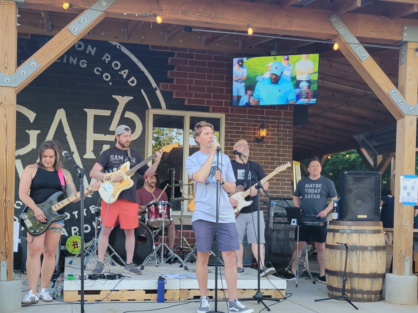🎶 LIVE MUSIC TONIGHT 🎶
Get ready to turn it up with @toilet_spaghetti at 7PM 🔥
Grab your fam, rally your friends, and come rock out with us for a night of great music, cold drinks, and unbeatable vibes 🤘
See you tonight!
#nodaclt #livemusicclt #gwr #toiletspaghetti