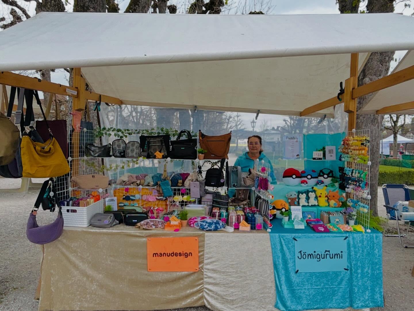Ein schöner Markt in Bern der das Handwerk im Fokus hat. Wir sind begeistert🤩. Und bei diesem Wetter ein Vergnügen! Nächsten Monat am 2. Mai sind wir auch wieder hier in Bern am Handwerkermarkt🤗
#bag #handmade #handwerkermarkt #taschen #nähen