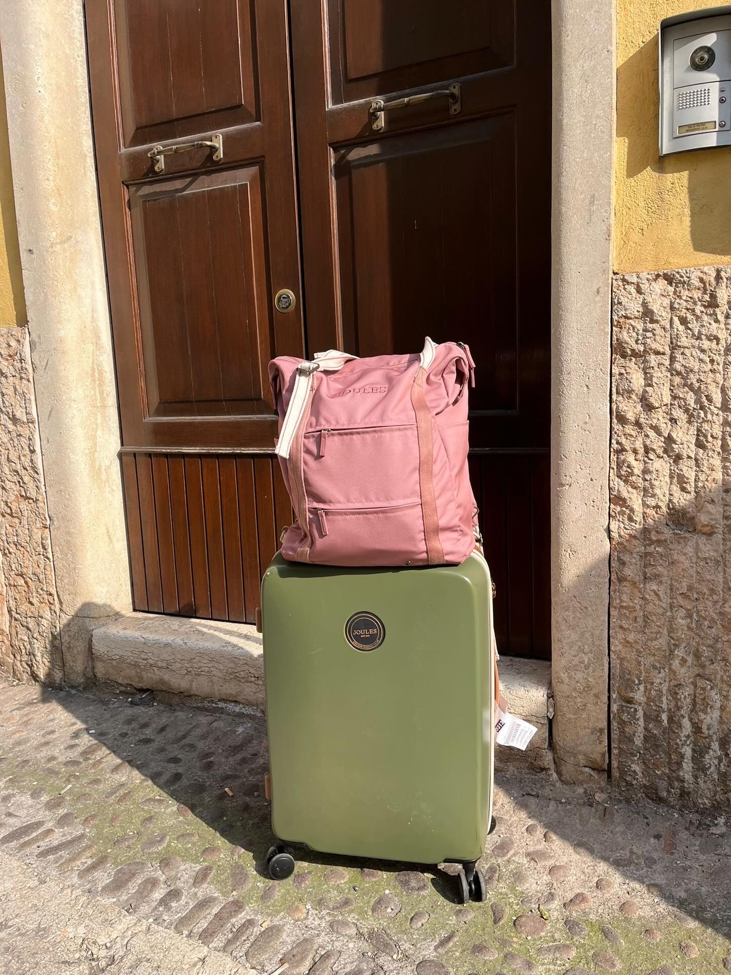 Pelham staff are taking their style on the road ✈️
Our team is holiday-ready with the Joules Colour Block luggage for effortless travel and the Epwell Pink Travel Backpack to keep essentials chic and organised.
From airport lounges to city streets, these travel must haves are going everywhere our team goes!
If you are interested in becoming a stockist, please send us a message or alternatively see link in bio.
#Joules #TravelInStyle #Travel #Luggage #TravelAccessories