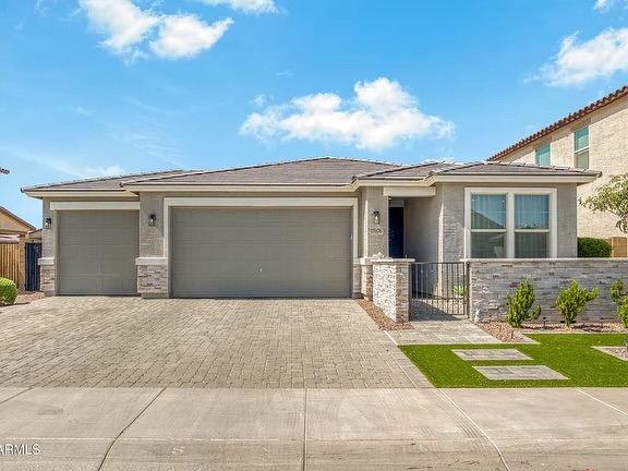 🔥 SINGLE STORY + 3 CAR GARAGE + RV GATE?! 😮🔥
This one is LOADED with upgrades and curb appeal from the second you pull up 👇
4 beds | 2 baths | 1,870 sqft
$489,000 💰
🚗 TRUE 3-car garage + RV gate
🌿 Turf front yard + paver driveway + gated courtyard
🍽️ Modern kitchen w/ quartz + gas range + big island
🚪 4-panel slider = seamless indoor/outdoor living
🛁 Spacious primary suite + walk-in shower + closet
🌴 $30K+ backyard (turf + travertine + café lights)
This is the kind of home that’s already DONE—just move in and enjoy 🤝
📲 Message me to schedule a private tour — and to learn more about programs that can help cover your down payment and closing costs!
Anthony Gonzales
A.Z. & Associates | The Rio Group
Hablo Español 🇲🇽
📲602-610-6386
📧 mailto:antsellshomes.az@gmail.com
Listing courtesy of: Keller Williams Arizona Realty
#AZRealEstate #HomesForSale #AZRealtor #HouseHunting #PhoenixHomes