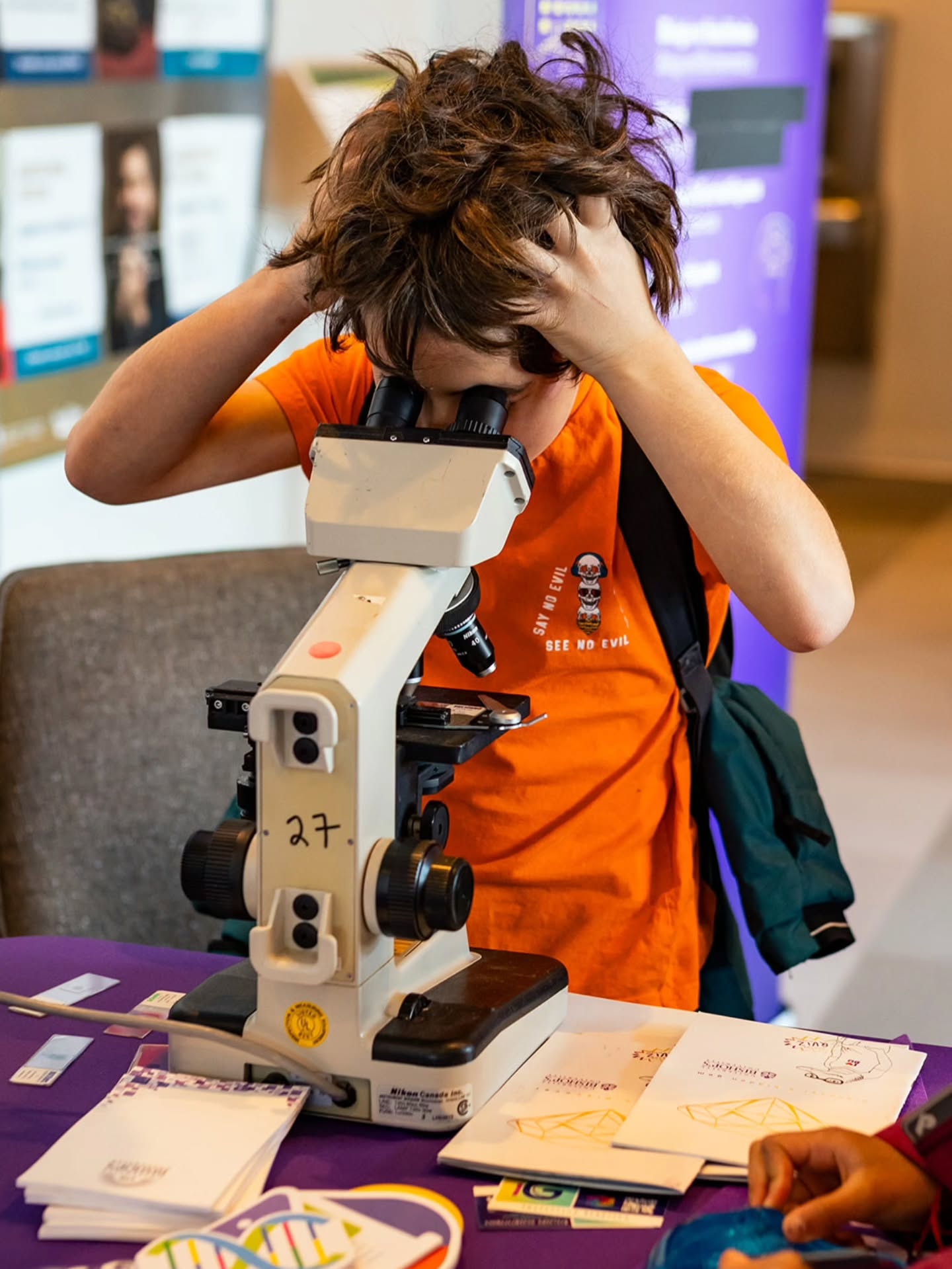 Unbelievable or just science? 🤓🔬🧠🧬✨️
Encore un bel événement @exposciences que j'ai eu la chance de mettre en valeur cette année! ☺️ Merci à la belle équipe féminine de @technoscience_estrie, fidèle à mes services depuis plusieurs années, de me permettre de m'amuser et d'évoluer dans le domaine de la photographie événementielle tout en participant au rayonnement de jeunes passionné.es hyper inspirant.es. Ce sont des organismes comme celui-là qui me redonnent espoir en un futur fleurissant. 🌸🌸🌸
@reseautechnoscience
#scienceisfun #sciencestudent #eventphotography #marimayloubierphotographe