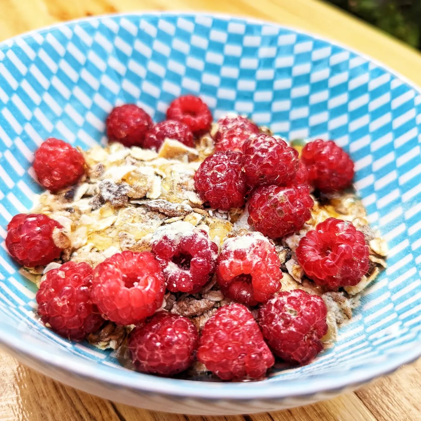 🌼Breakfast Time🌼
- 150g your favourite plain yogurt
- 1/2 tsp SACO Baobab powder
-. 1 handful of muesli
- 1 handful of fresh raspberries from the garden
- 1 tsp of agave syrup
Enjoy 😊
For more baobab recipe ideas, click the link in bio ⬆️
What are you having for breakfast?
#breakfasttime #healthybreakfast #muesly #baobabpowder #sacosuperfoods #baobab #breakfastideas # baobabrecipes #healthyrecipes #baobabrecipes #healthyfood