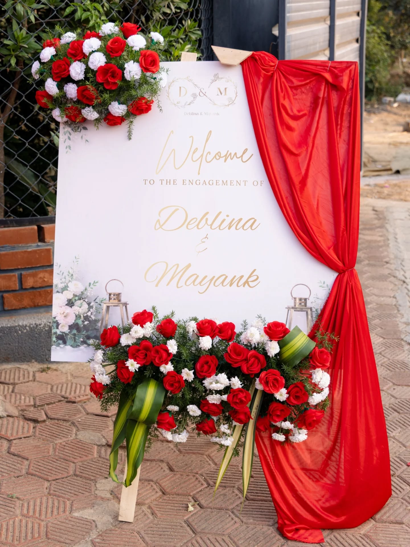 Documenting love with an editorial eye and a timeless soul.
@Meragi photography
#indianweddingphotographer
#indianweddingstories
#weddingstoryteller
#destinationweddingphotographer
#weddingphotograpy