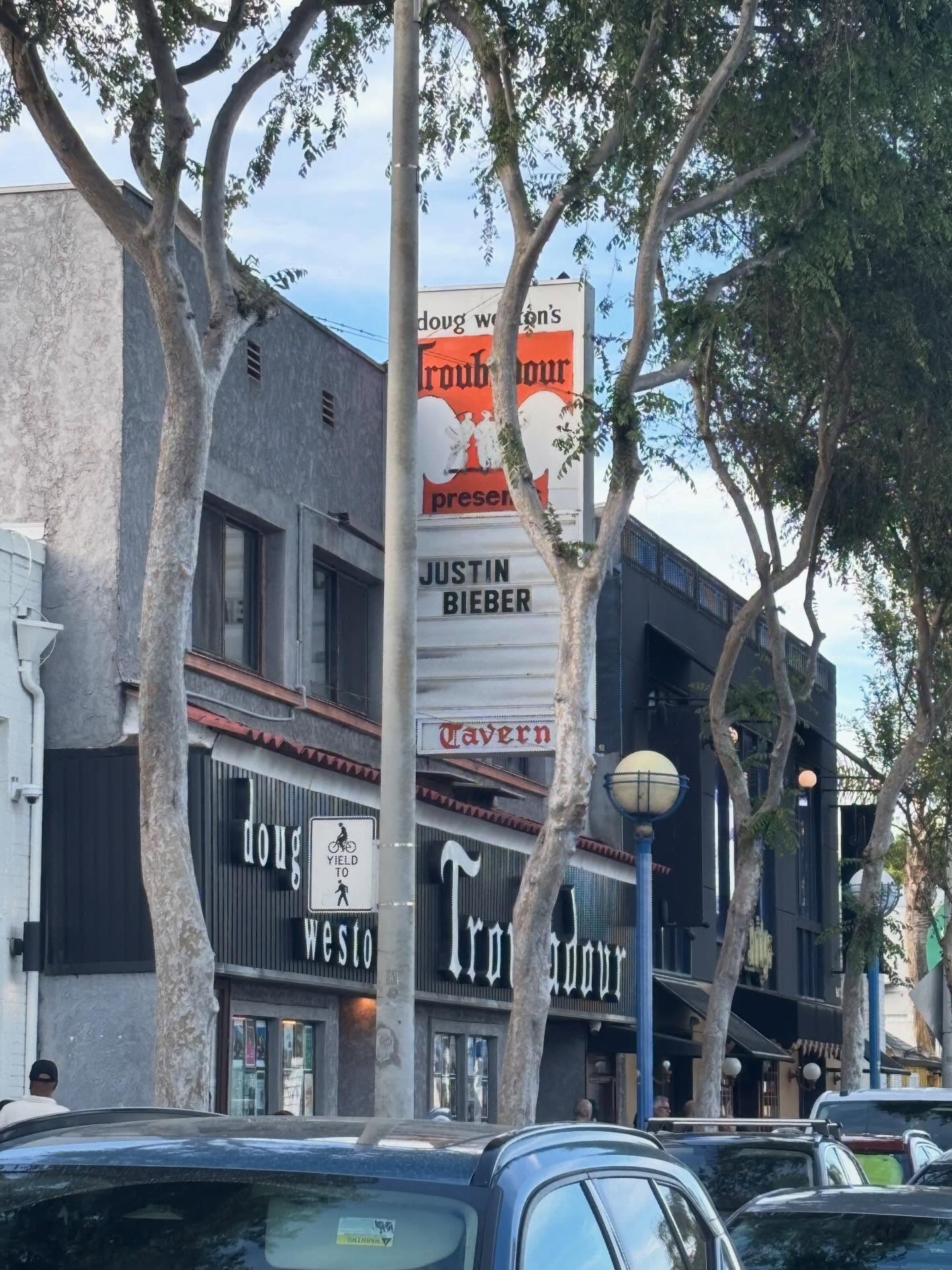 Only in Hollywood✨