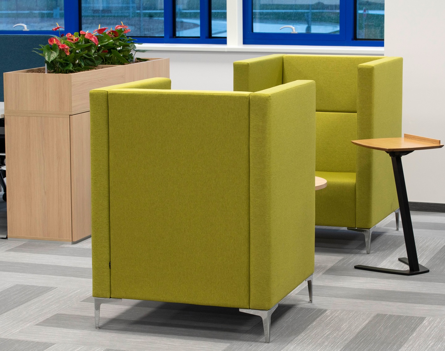 Stylish and Sophisticated: the Cara Highline provides generous space and support within a refined design.
Available in individual lounge units, or in privacy booth settings.
Manufactured out of FSC Certified Plywood, and GECA Certified Foam.
#fineseat #carahighline #architecture #interiordesign #interiordesigninspo
