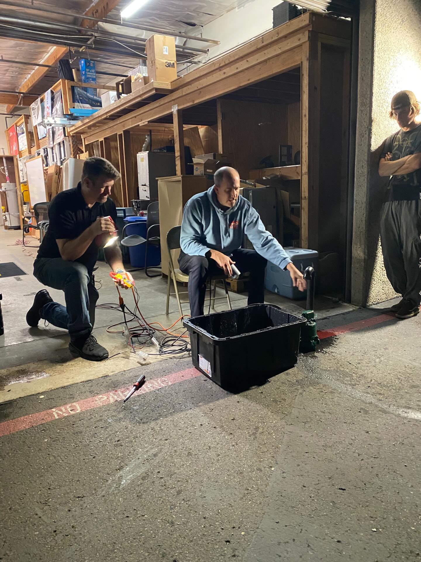 Our year 2 apprentices get a lesson on testing amperage on fixtures like sump pumps to diagnose.
#apprenticeships #plumbing #tradeschool #sandiego #careersinconstruction