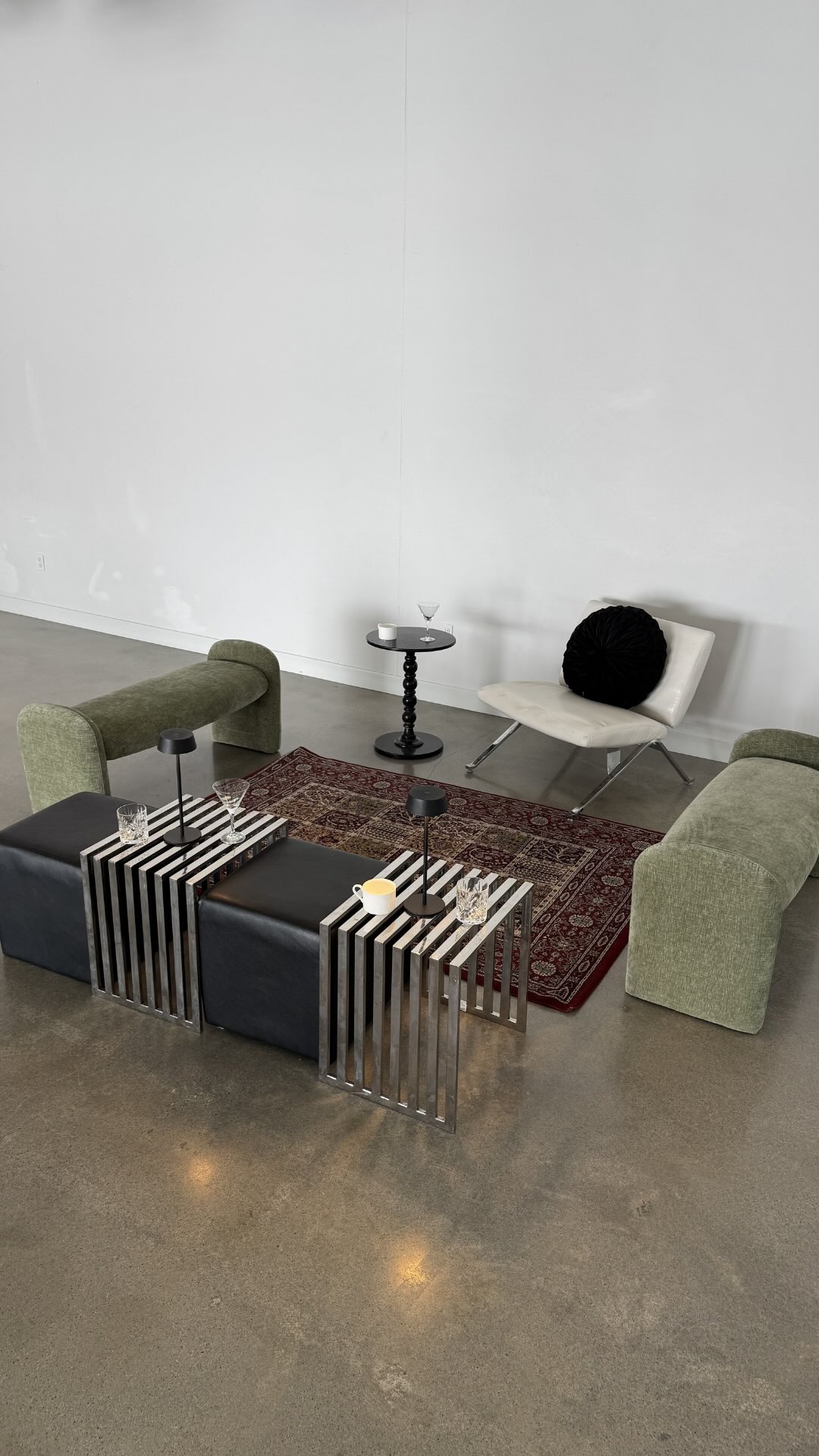Your new lounge inspo 😏
From glassware to lamps and a rug that pops, this lounge is all about the vibe and everything’s ready to rent for your next event. ✨🍸
Make it yours and create a space your guests won’t want to leave! 🙌
📱 204-489-1888
🌐 collectiverentals.ca
#winnipegevents #eventdecor #loungeinspo #partyplanning #eventfurniture
event rentals winnipeg, lounge setup ideas, party decor winnipeg, event styling tips, rental furniture winnipeg, cozy lounge rental
