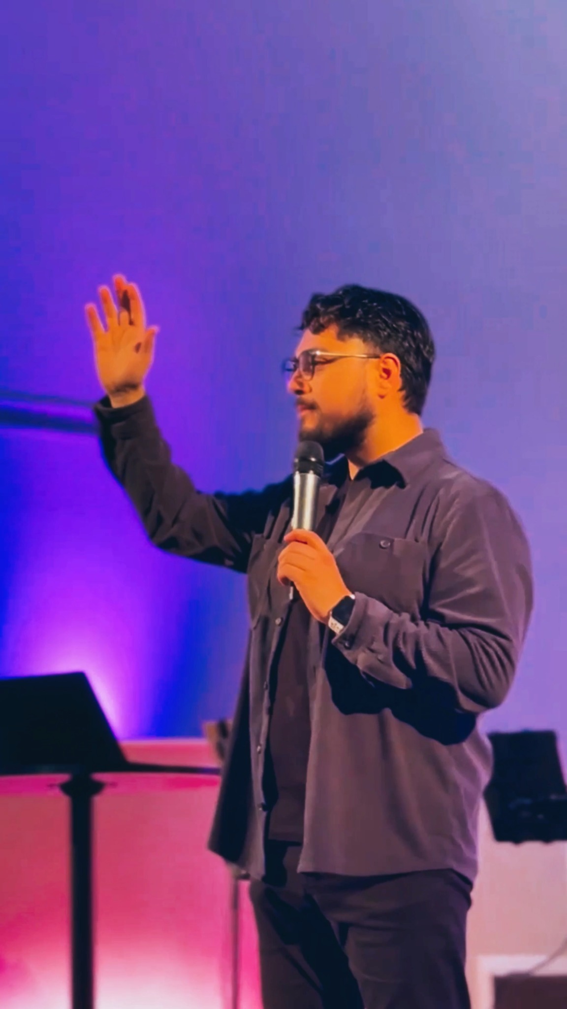 El Señor te quiere usar. Por lo tanto cuéntale a quienes te rodean, las grandezas de lo que Dios ha hecho contigo.