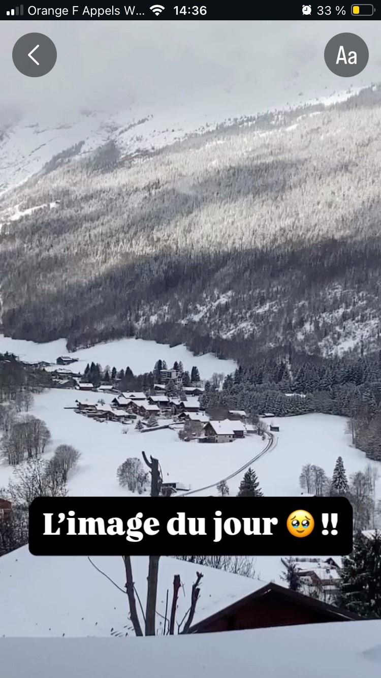 Viens te réchauffer au Drugstore !
#laclusaz #aravis #ledrugstorelaclusaz #mountainlife #outdoors