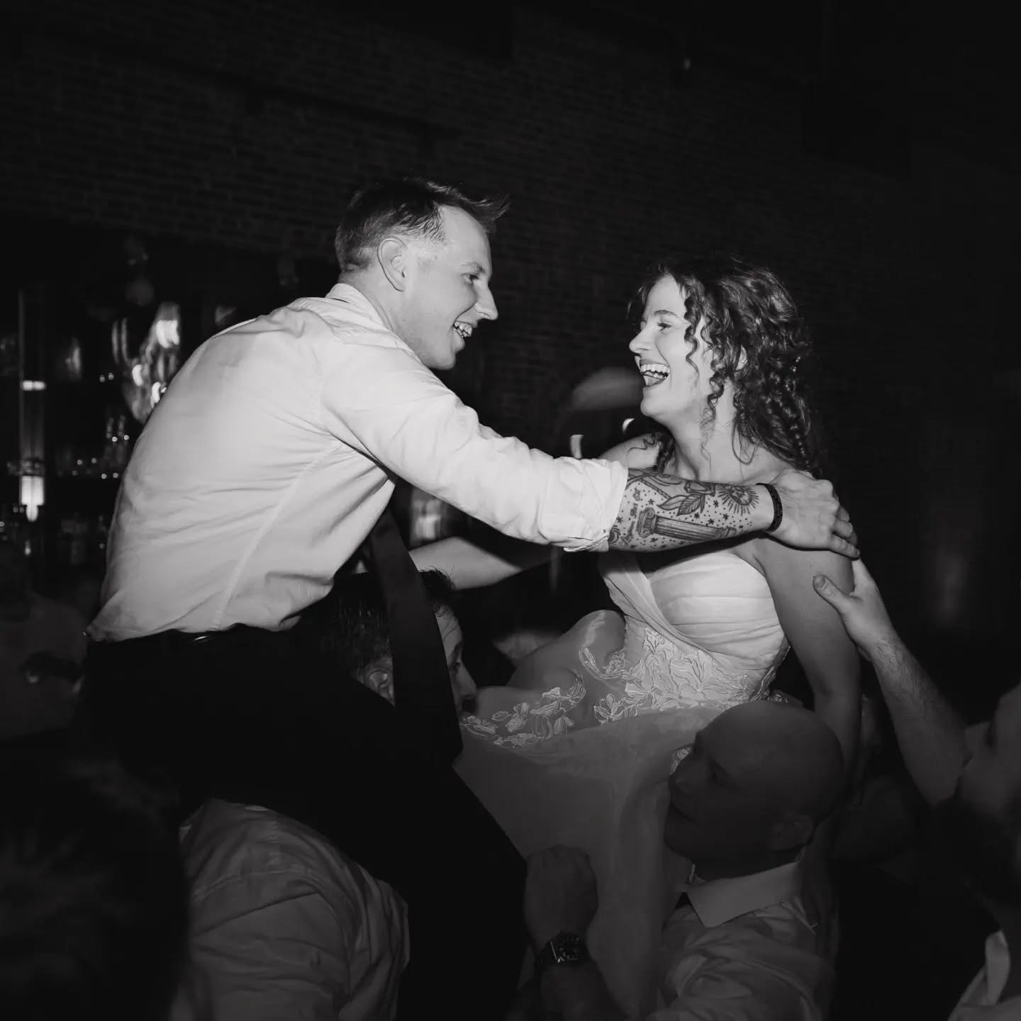 See ya Friday, @unionmillspublichouse !
SBD's first of 4 April weddings is this weekend and we cannot wait to party with everyone. We'll be coordinating weddings at Union Mills twice this month, as well as celebrating at @glenellenfarm and @elkridgefurnaceinn
Ceremony | @sjsjcatholic_frederick
Reception & Caterer | @unionmillspublichouse
Photographer | @carolineandcostudio
Coordination & Planning Assistance | Sleeping Bee Designs
DJ | @thedapperdjs
Beauty | @jkwbeauty
Ice Cream | @rockypointcreamery
Flowers | @sbblooms
Wedding Coordinator
Frederick Wedding
Frederick MD